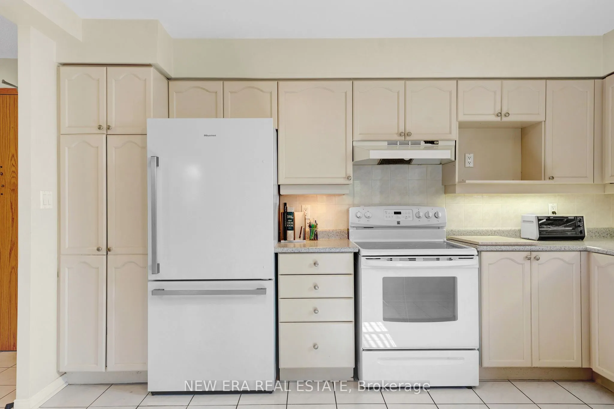 7373 Martin Grove Road, #522