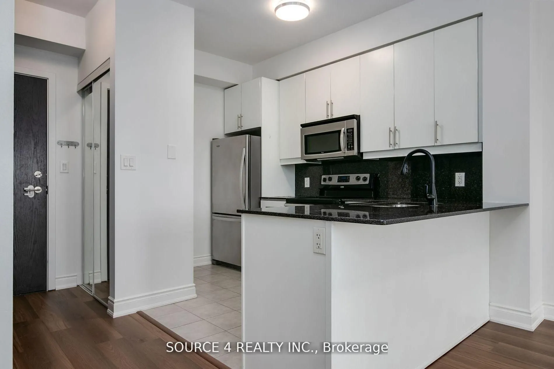 281 Woodbridge Avenue, #426