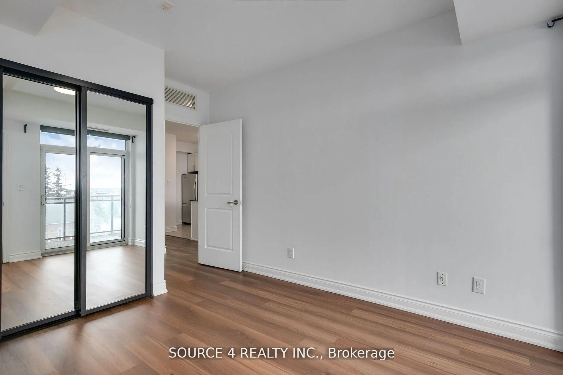 281 Woodbridge Avenue, #426