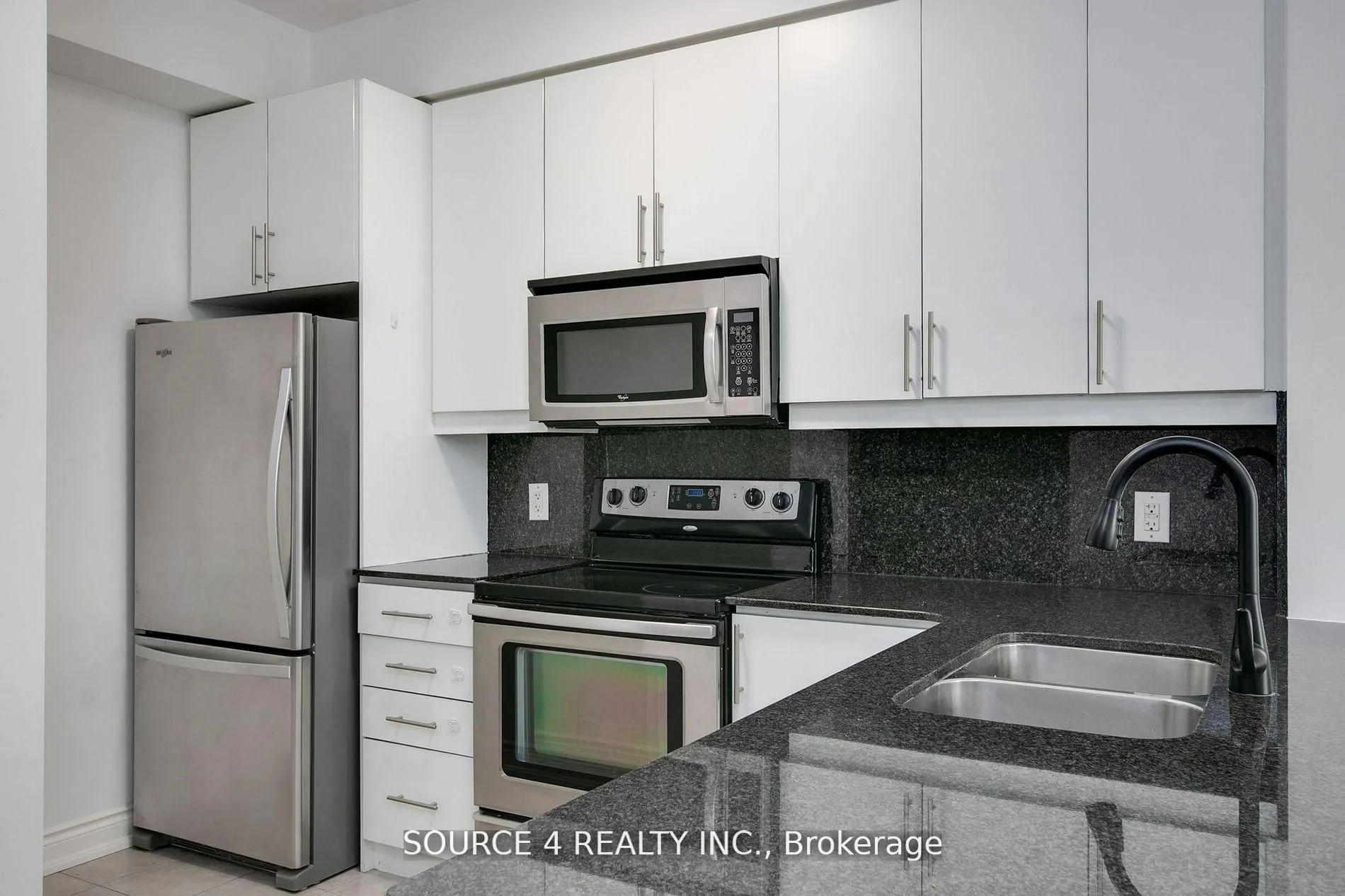 281 Woodbridge Avenue, #426