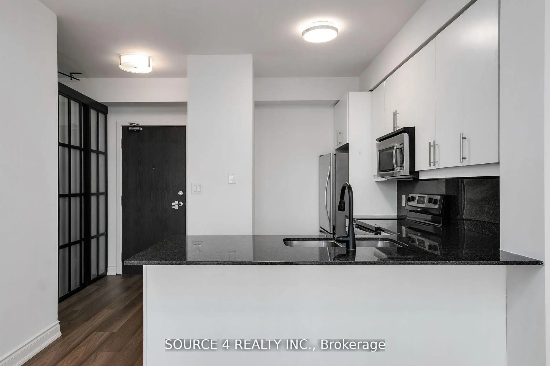 281 Woodbridge Avenue, #426