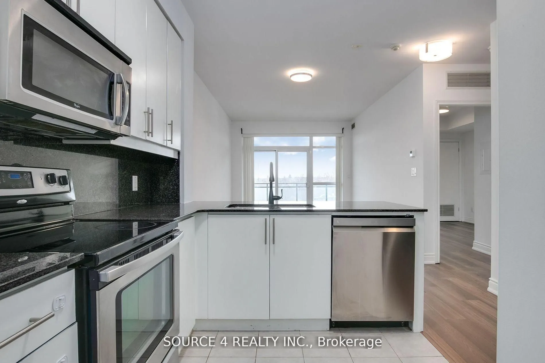 281 Woodbridge Avenue, #426