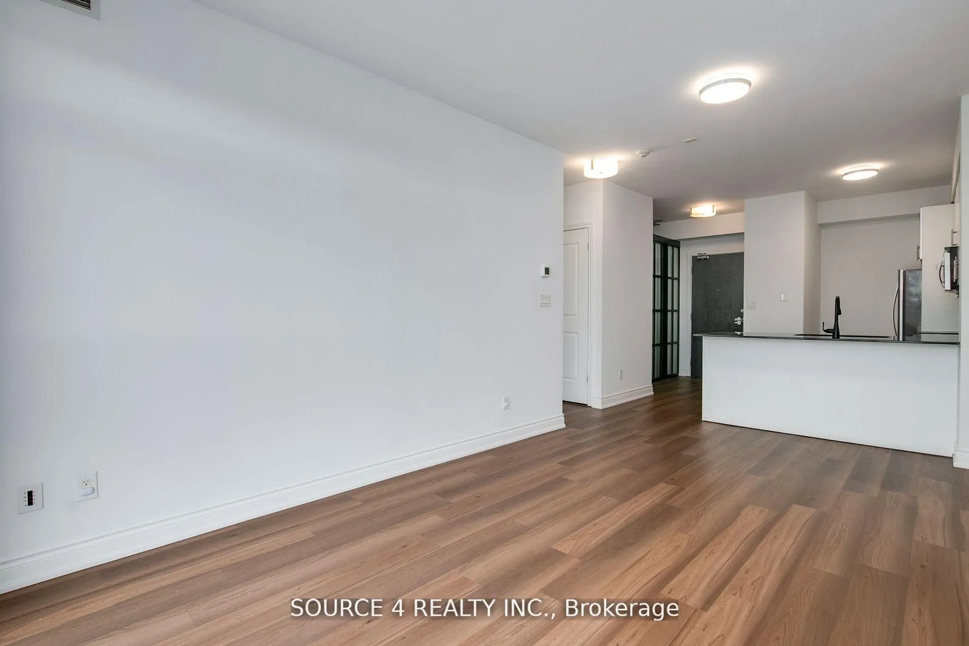 281 Woodbridge Avenue, #426