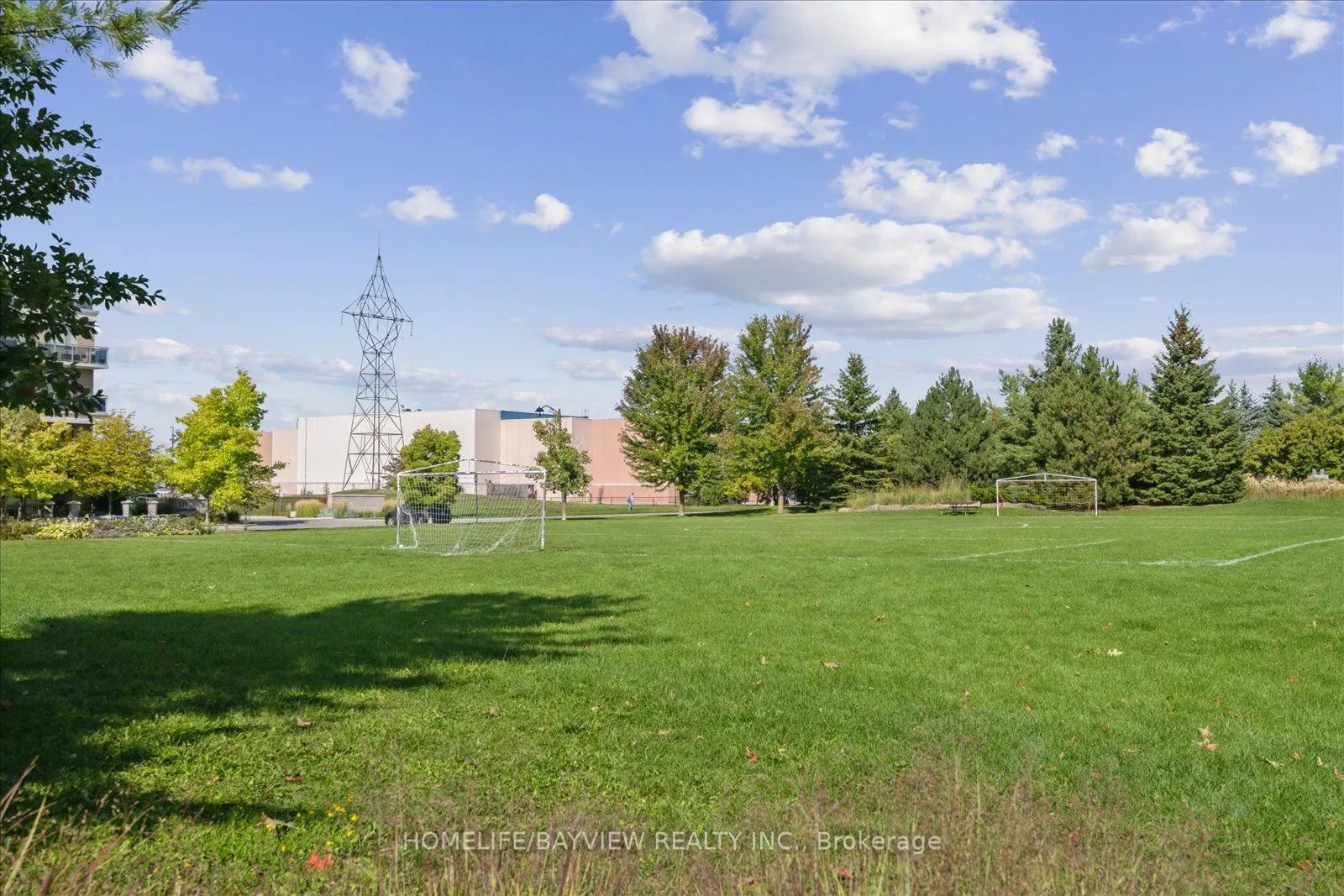 180 John Way W, #421