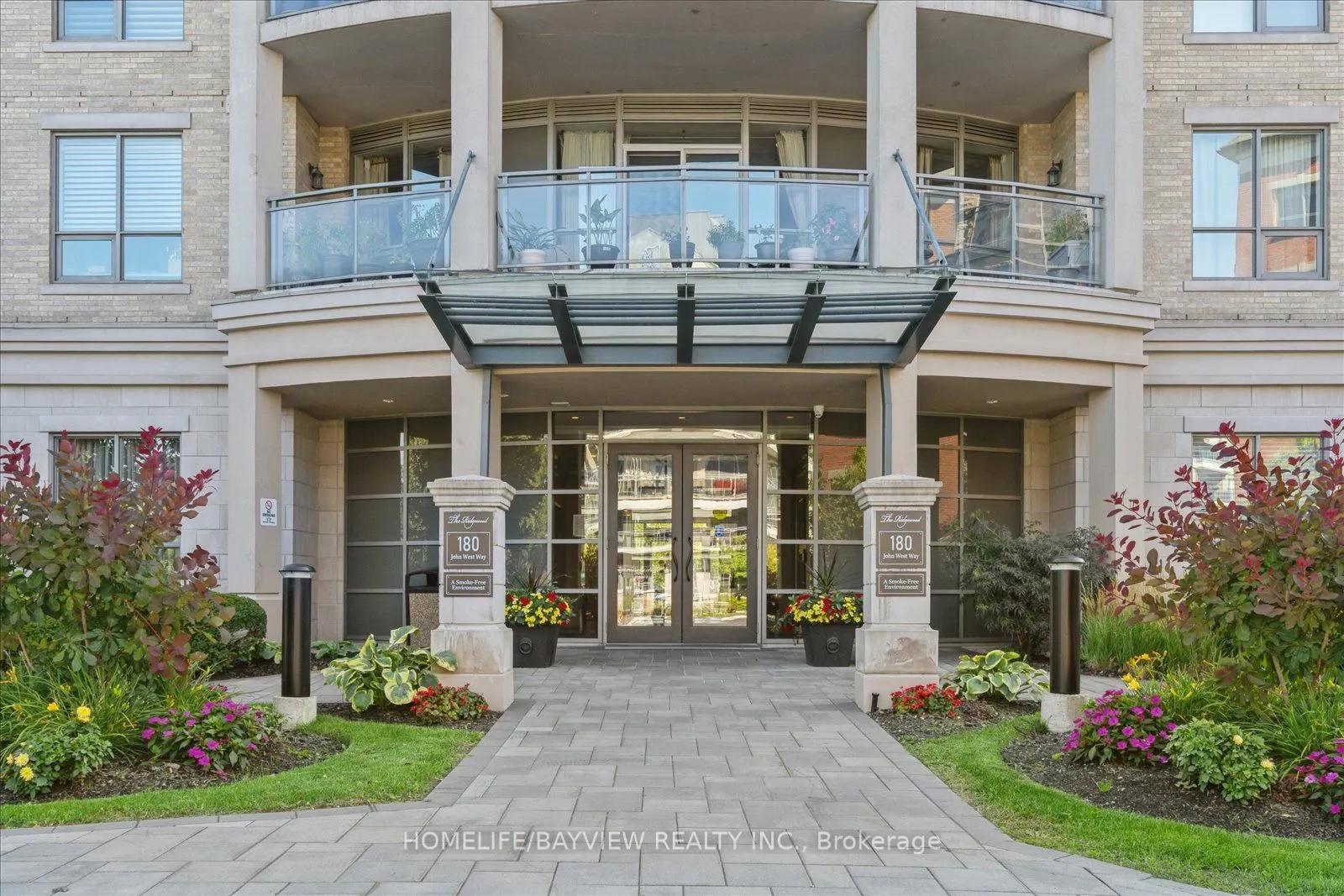 180 John Way W, #421