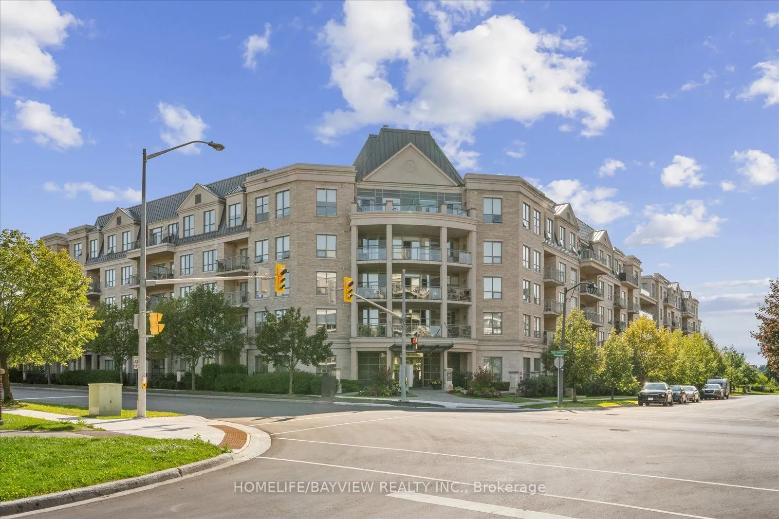 180 John Way W, #421