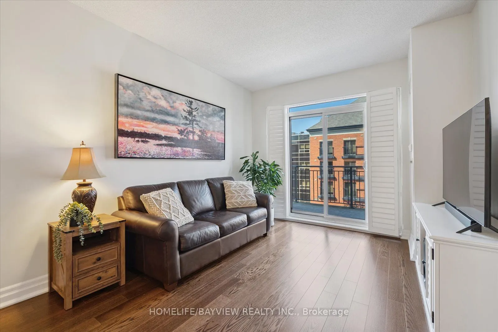 180 John Way W, #421