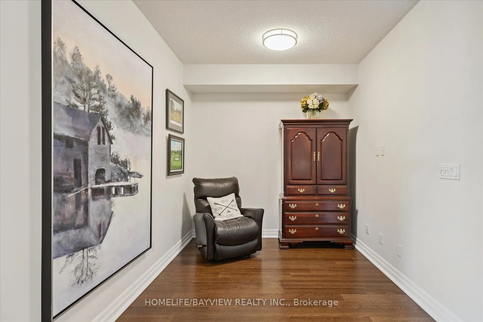 180 John Way W, #421