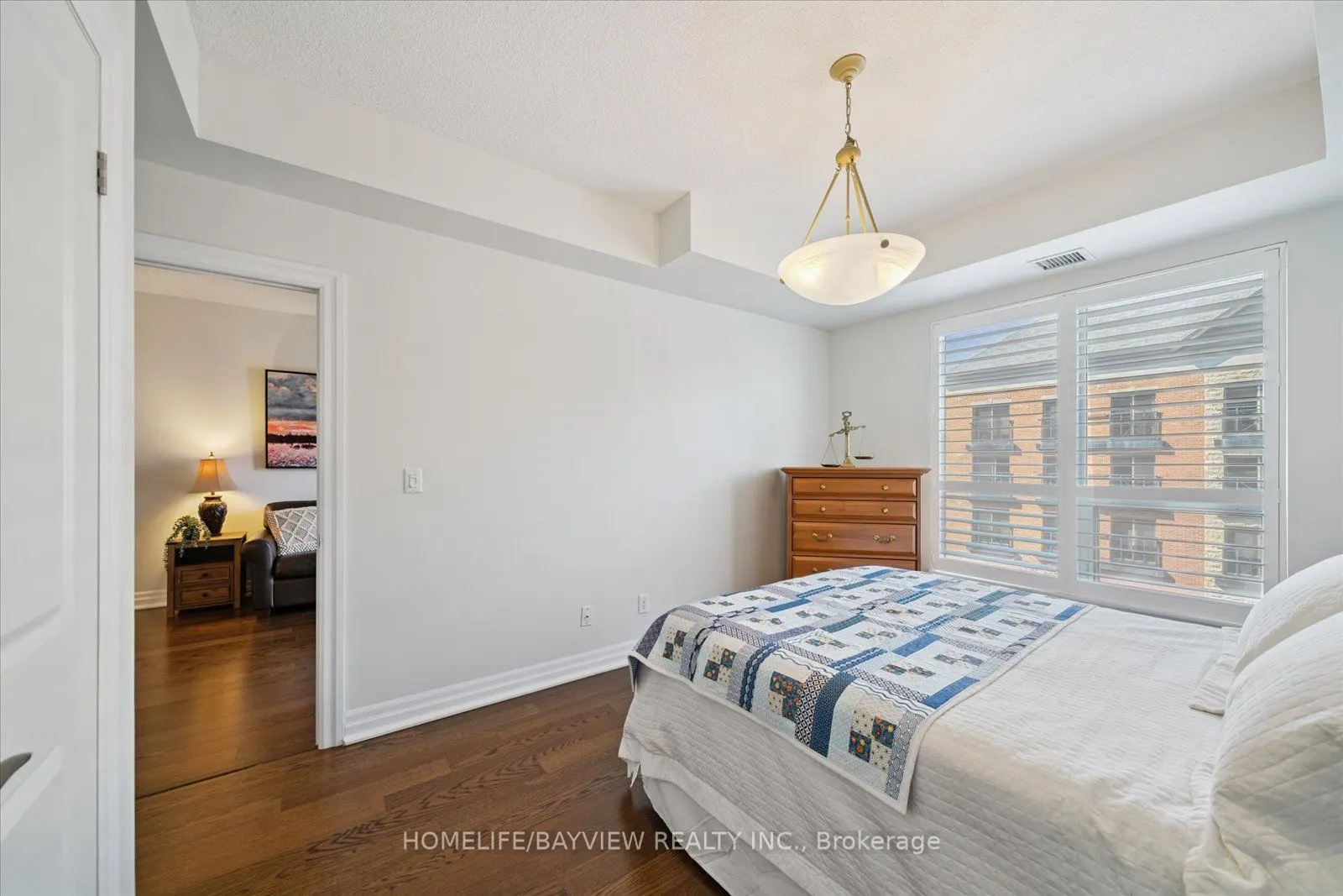 180 John Way W, #421