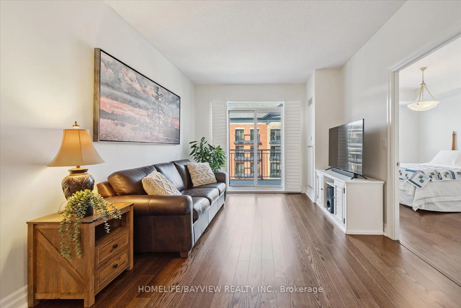 180 John Way W, #421