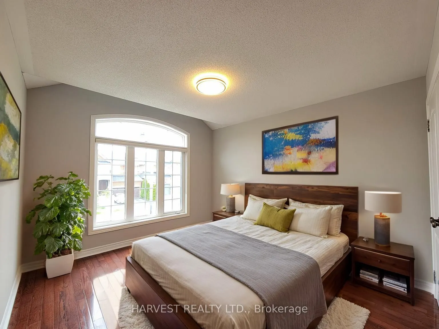10 Conover Avenue