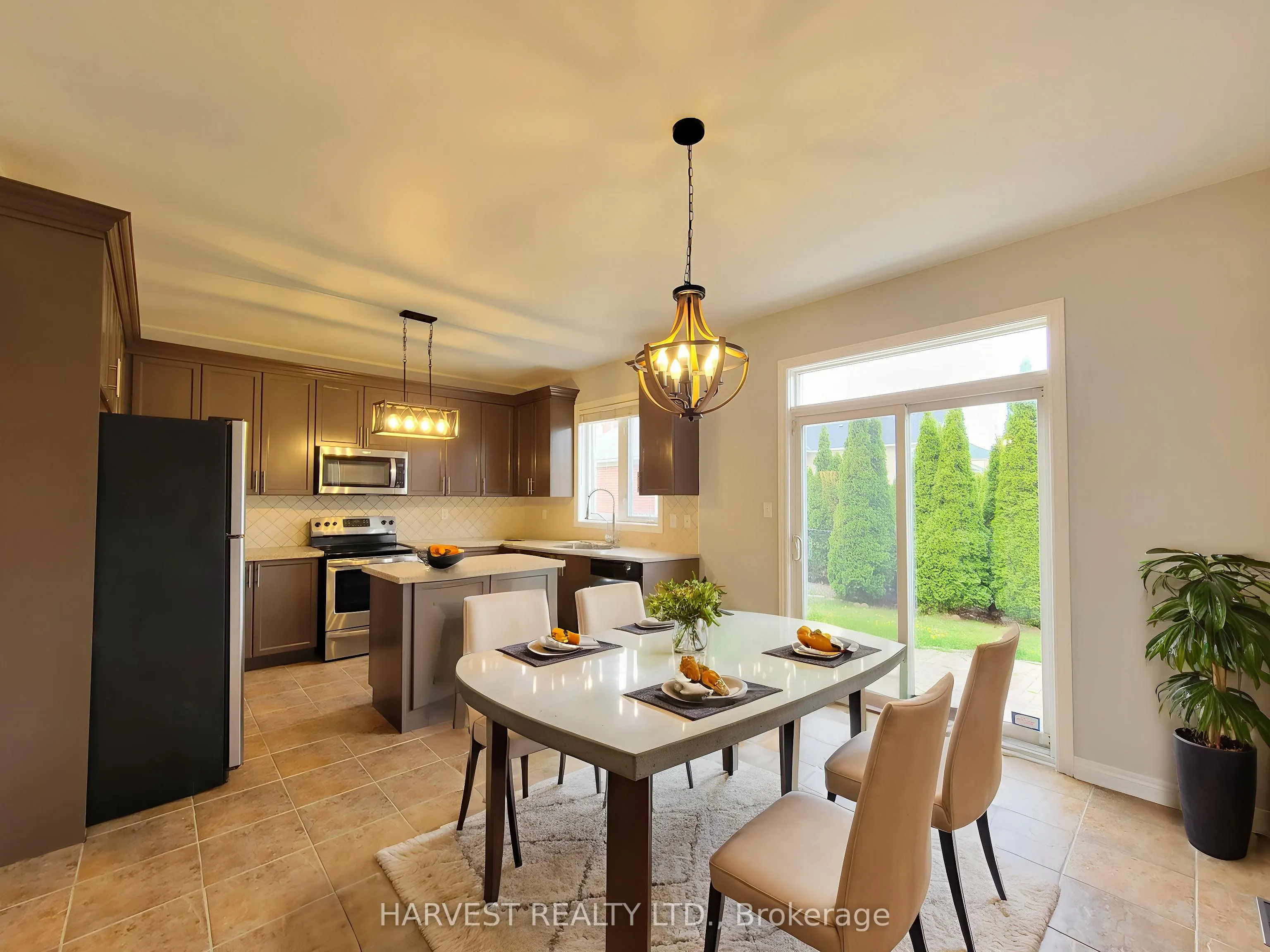 10 Conover Avenue