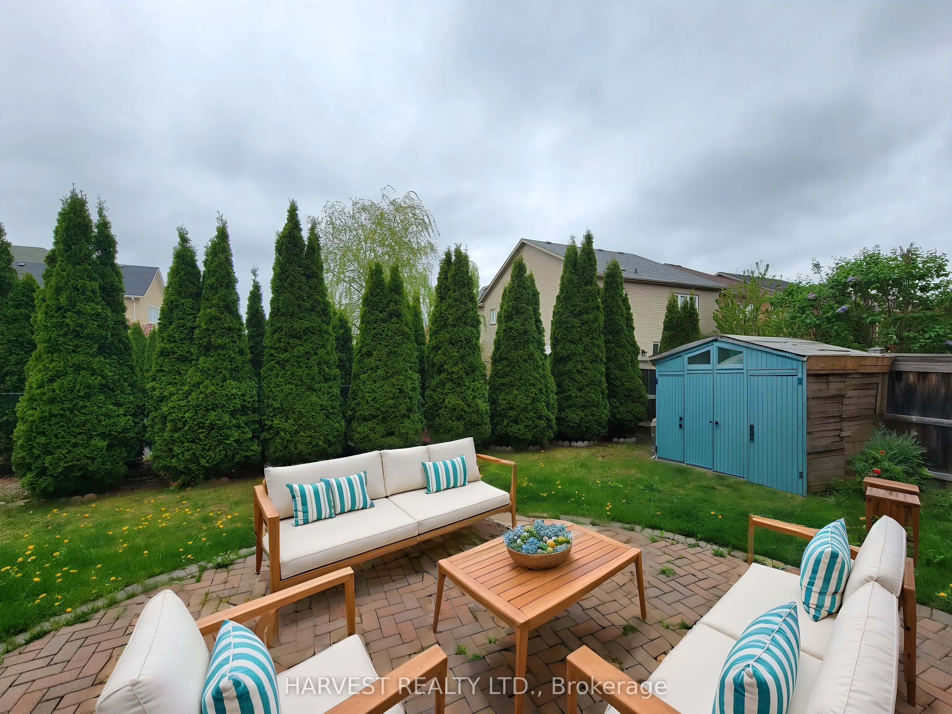 10 Conover Avenue