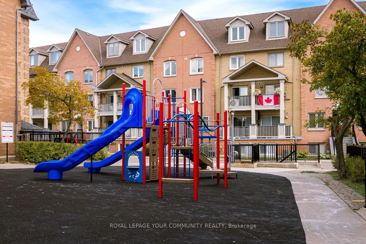 75 Weldrick Road E, #807