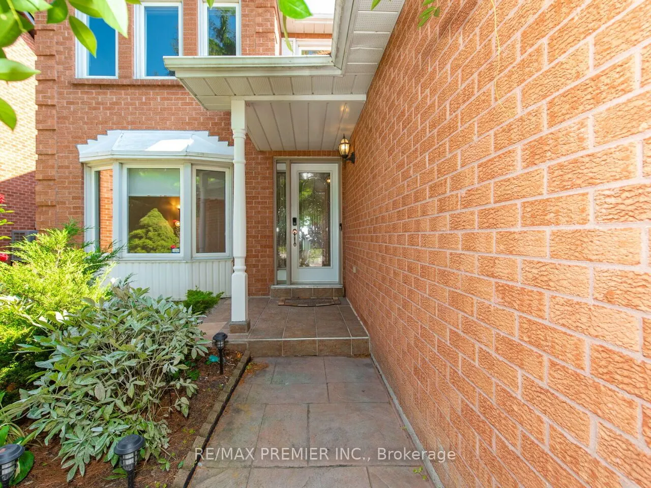 37 Belmont Crescent