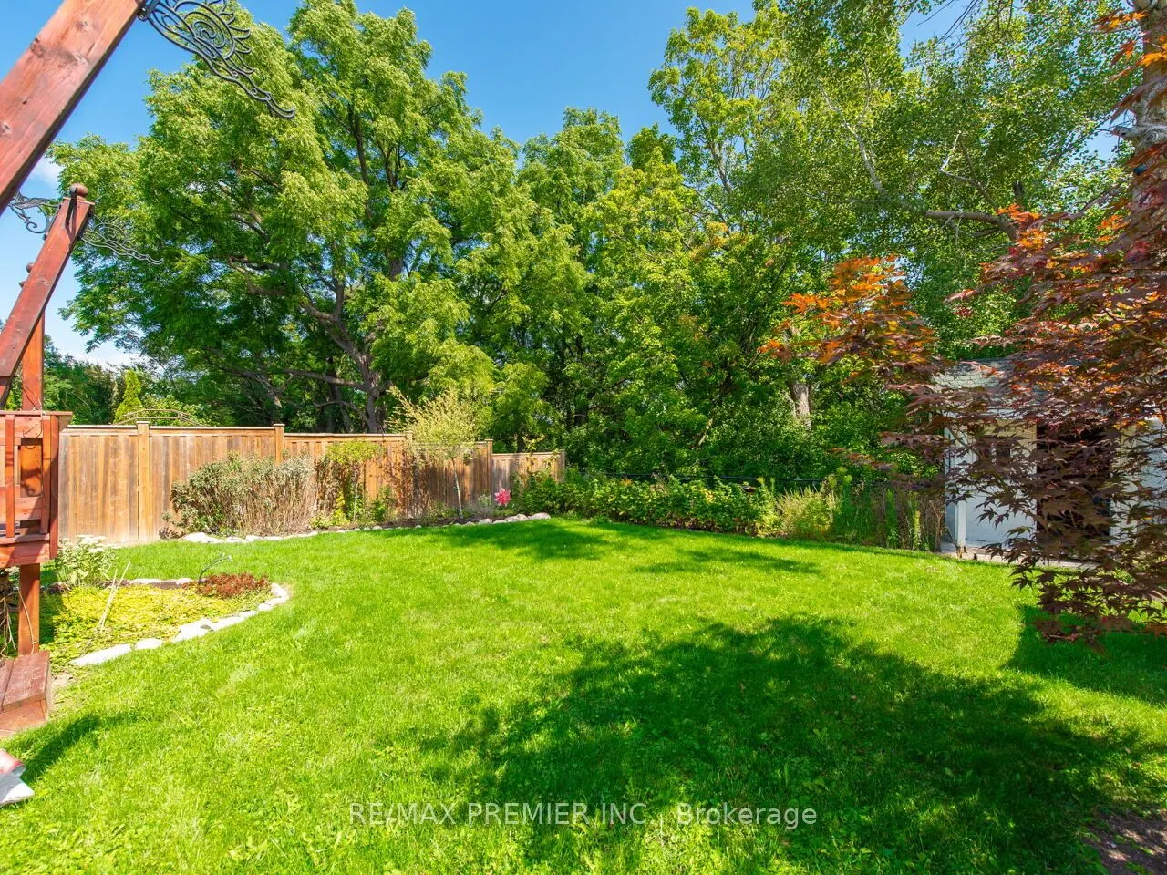 37 Belmont Crescent