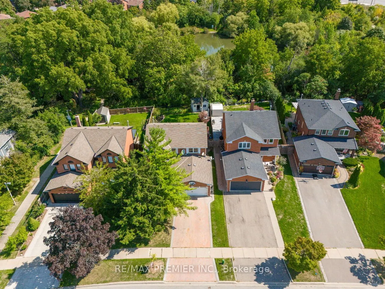 37 Belmont Crescent