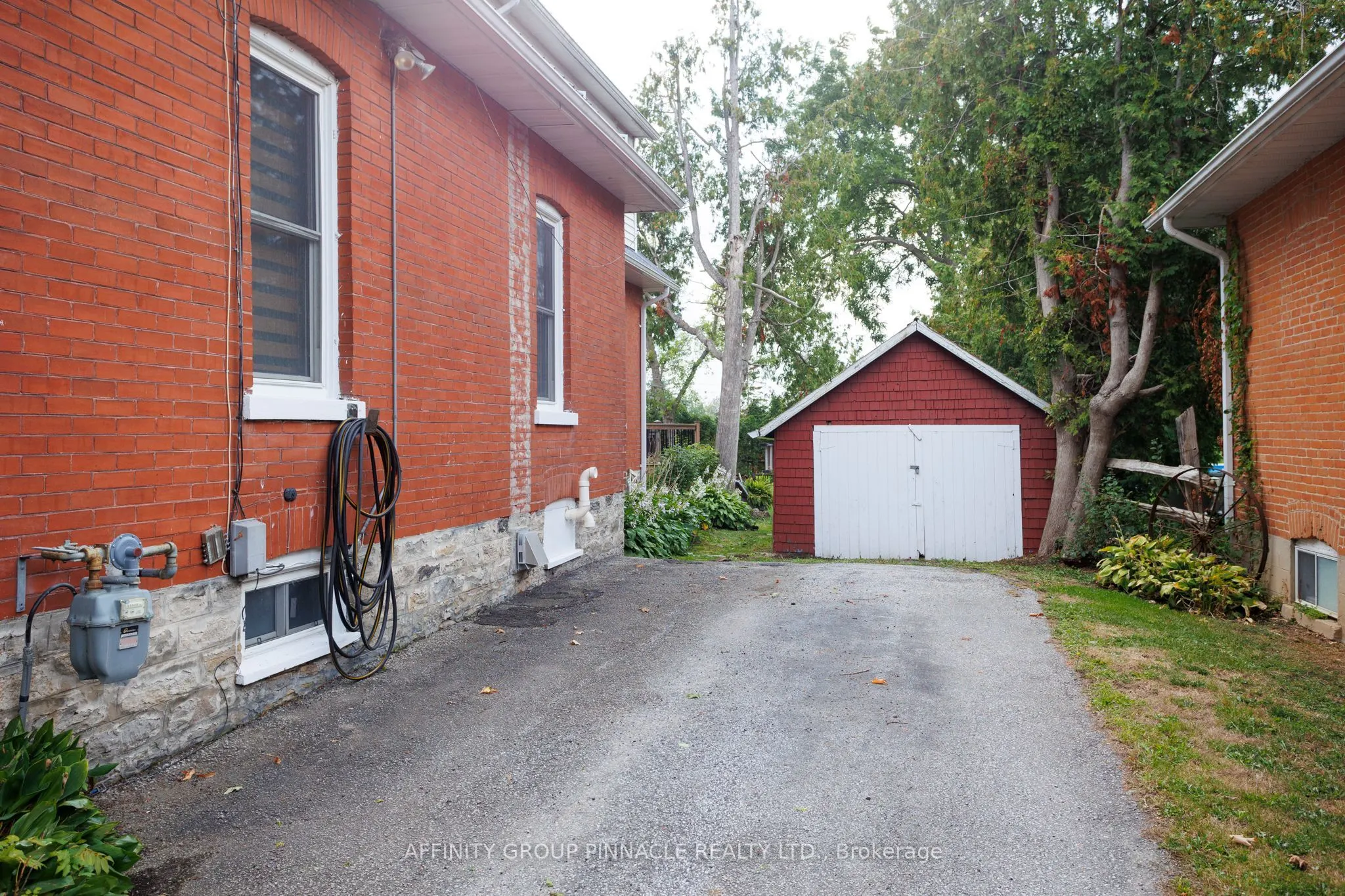 414 Osborne Street
