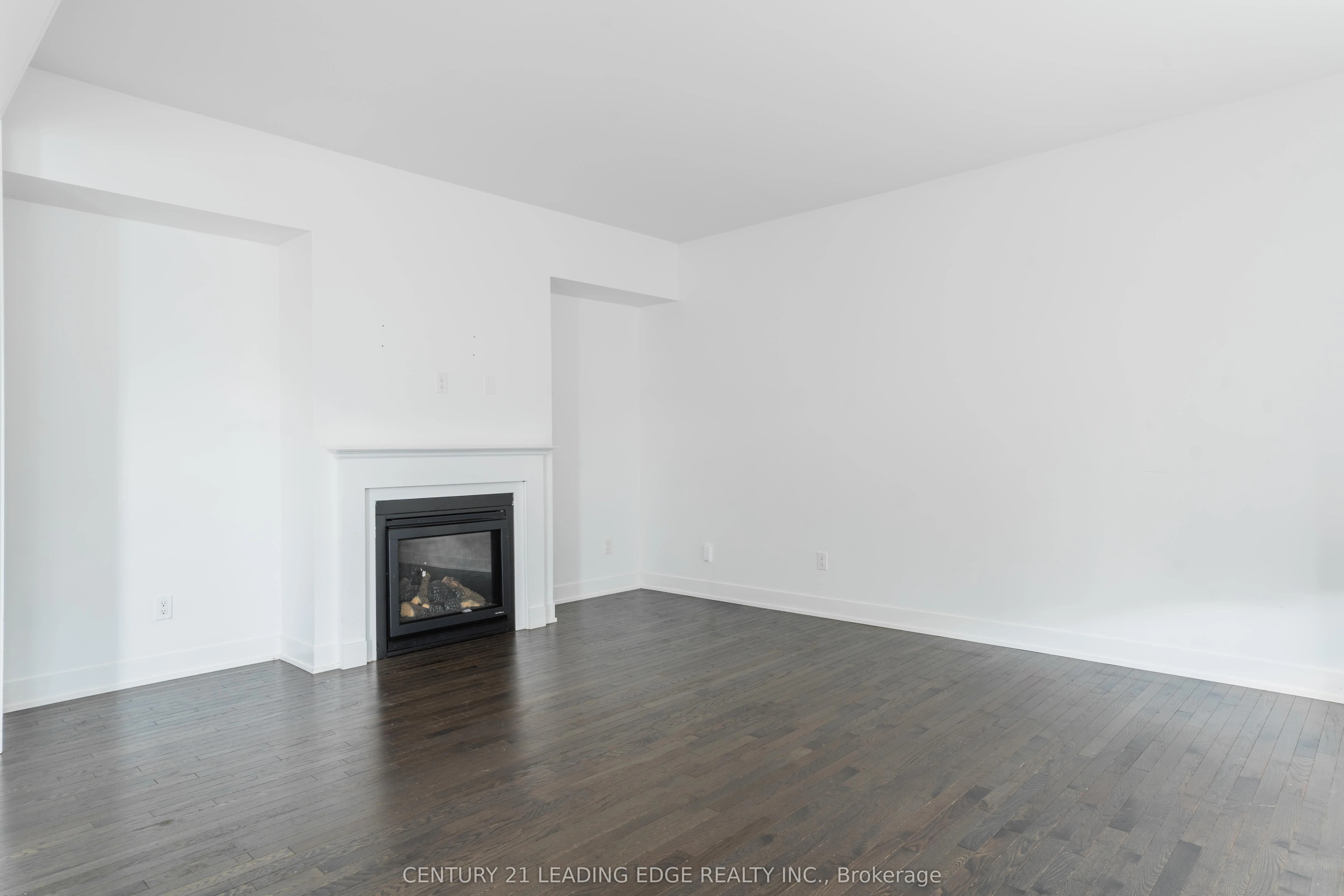 77 Kentledge Avenue