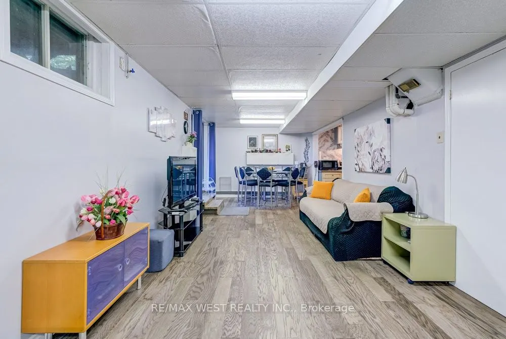 661 Regional Road, #21