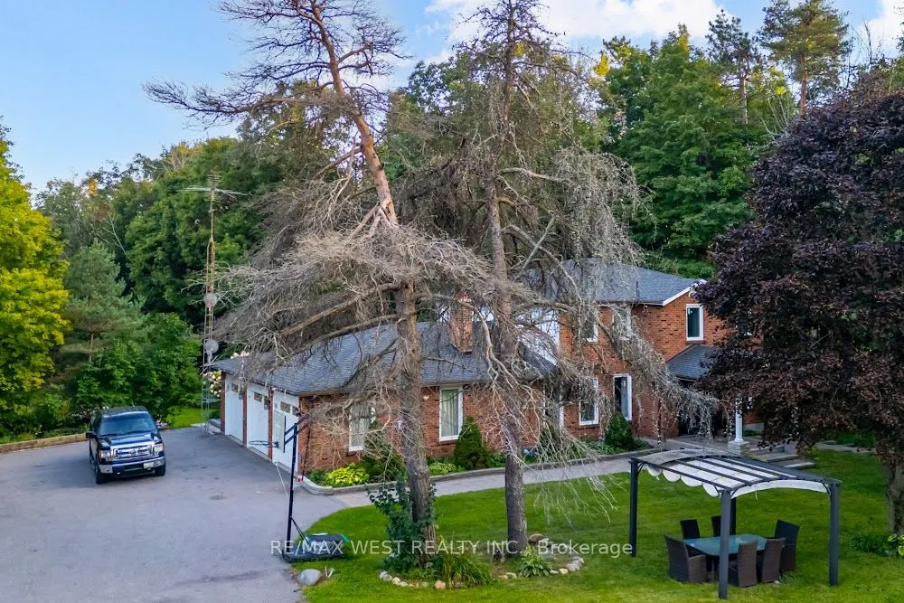 661 Regional Road, #21