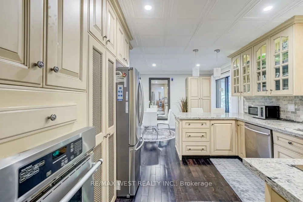 661 Regional Road, #21