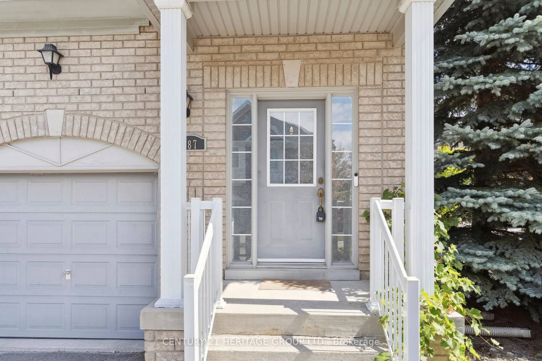 187 Tom Taylor Crescent