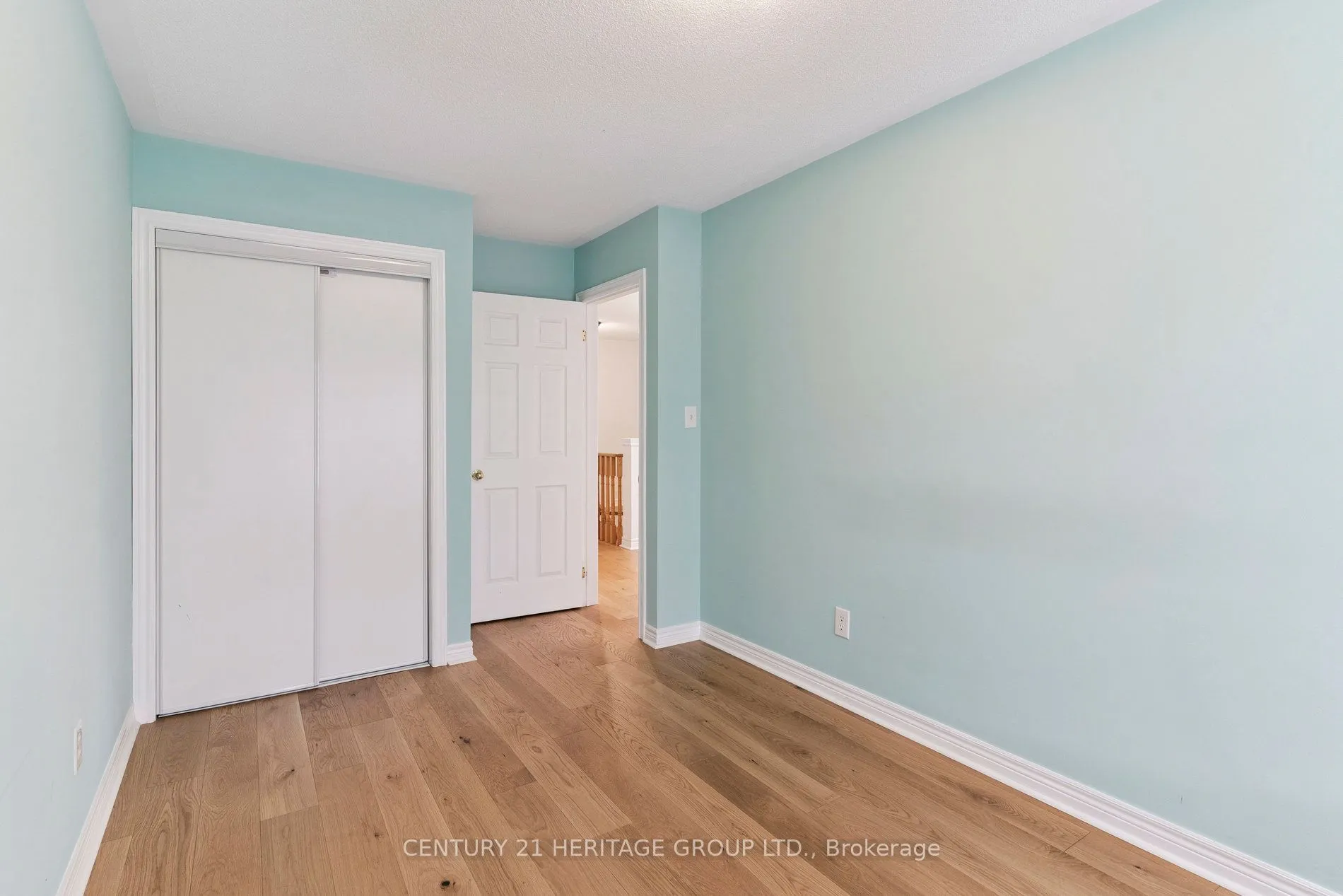 187 Tom Taylor Crescent