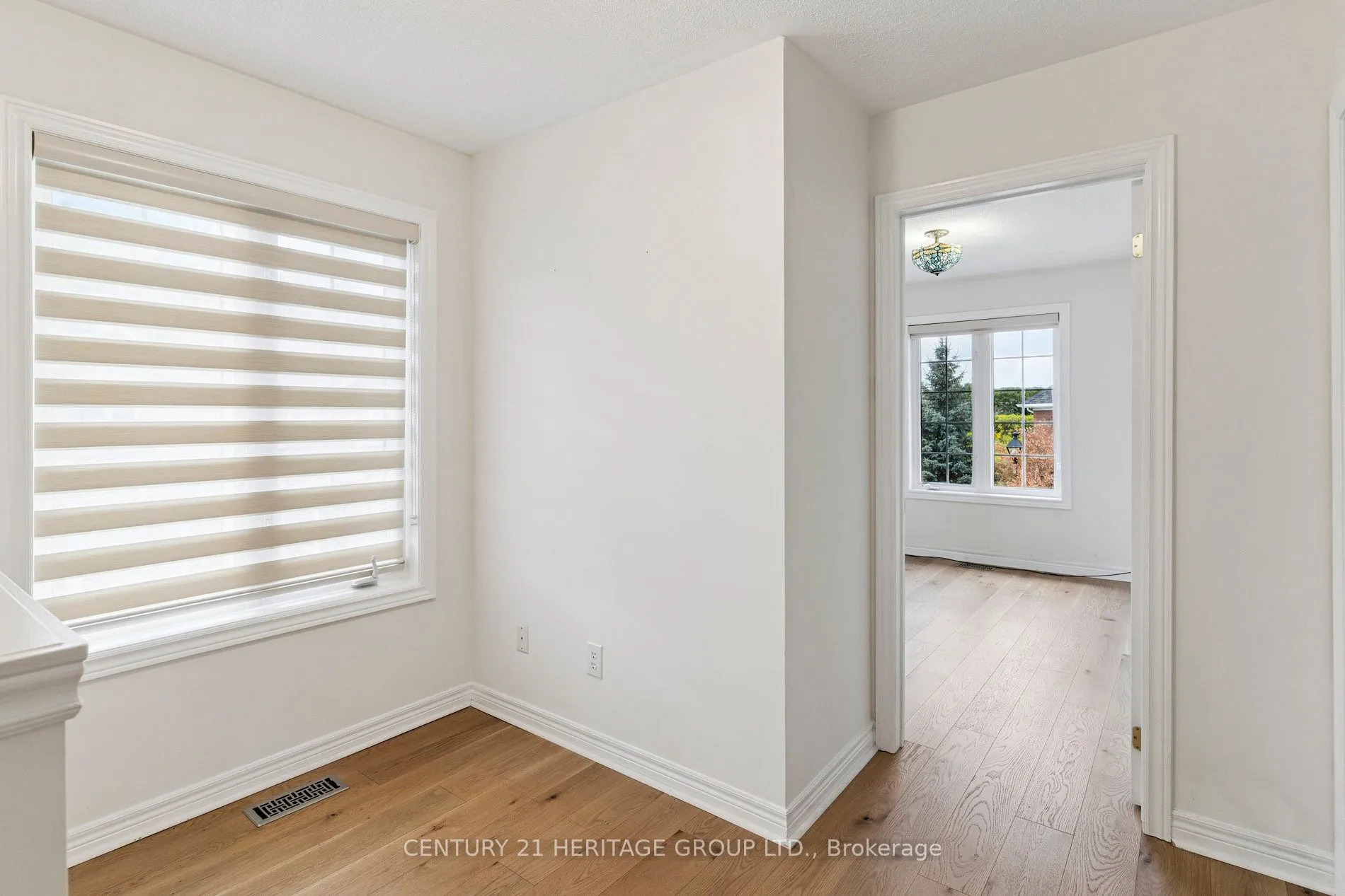 187 Tom Taylor Crescent