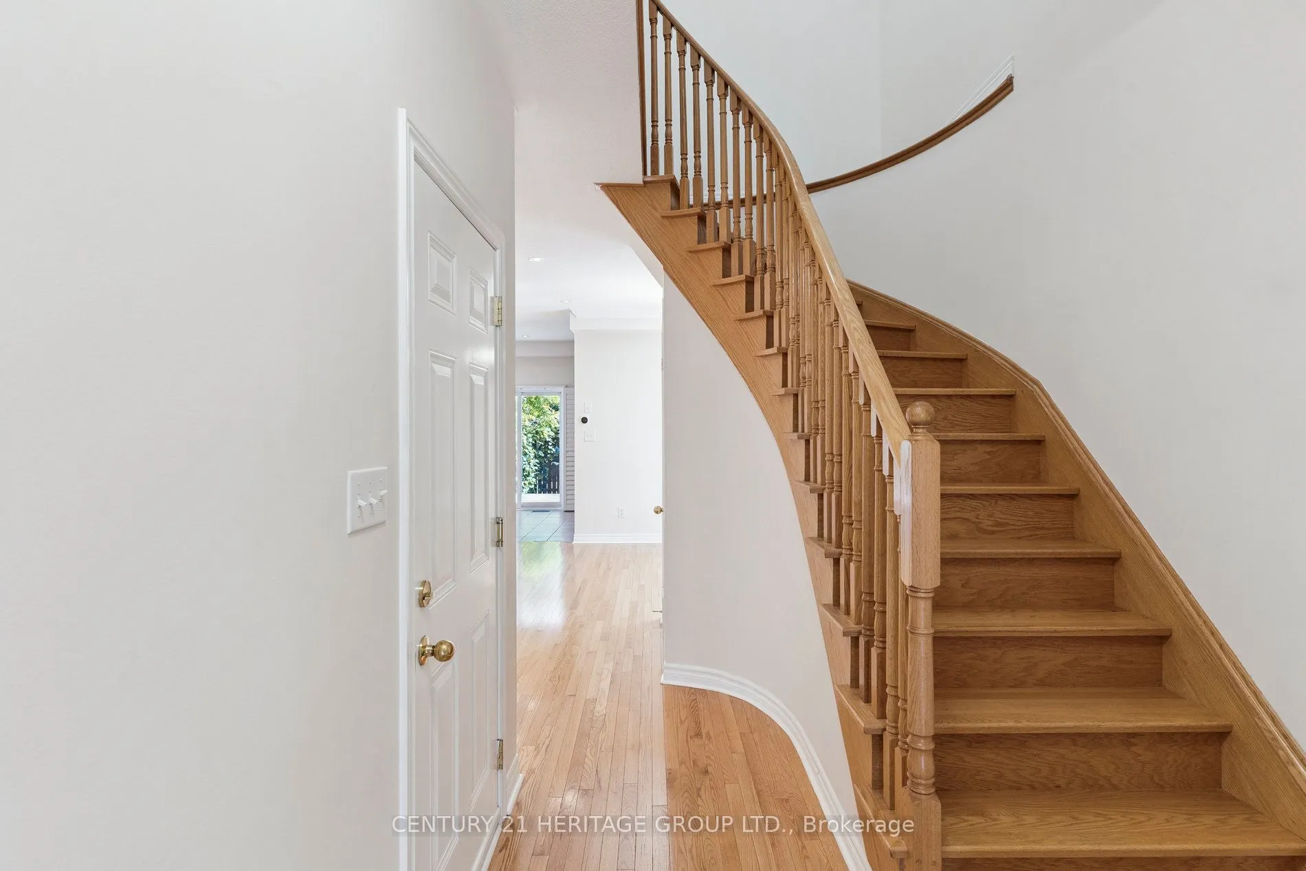 187 Tom Taylor Crescent
