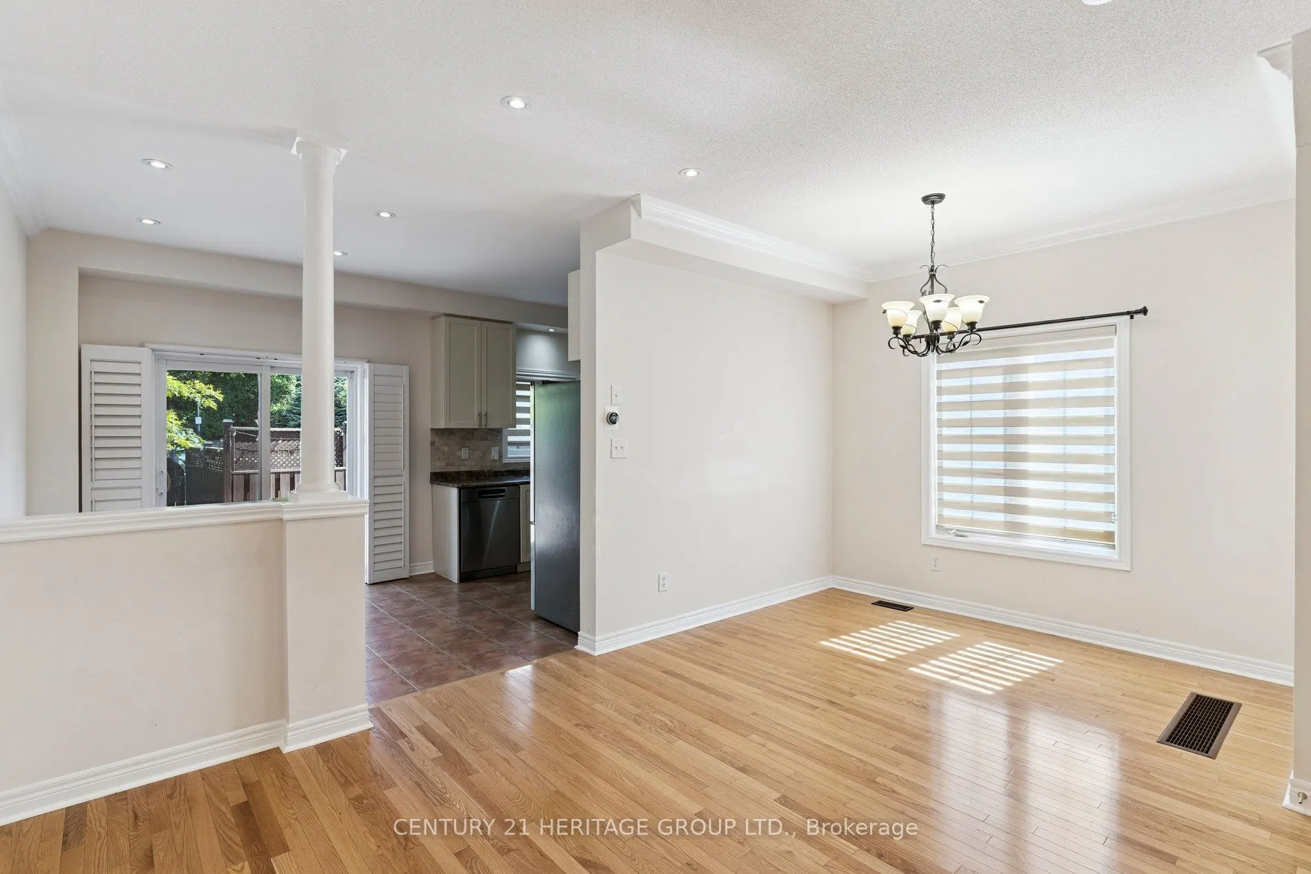 187 Tom Taylor Crescent