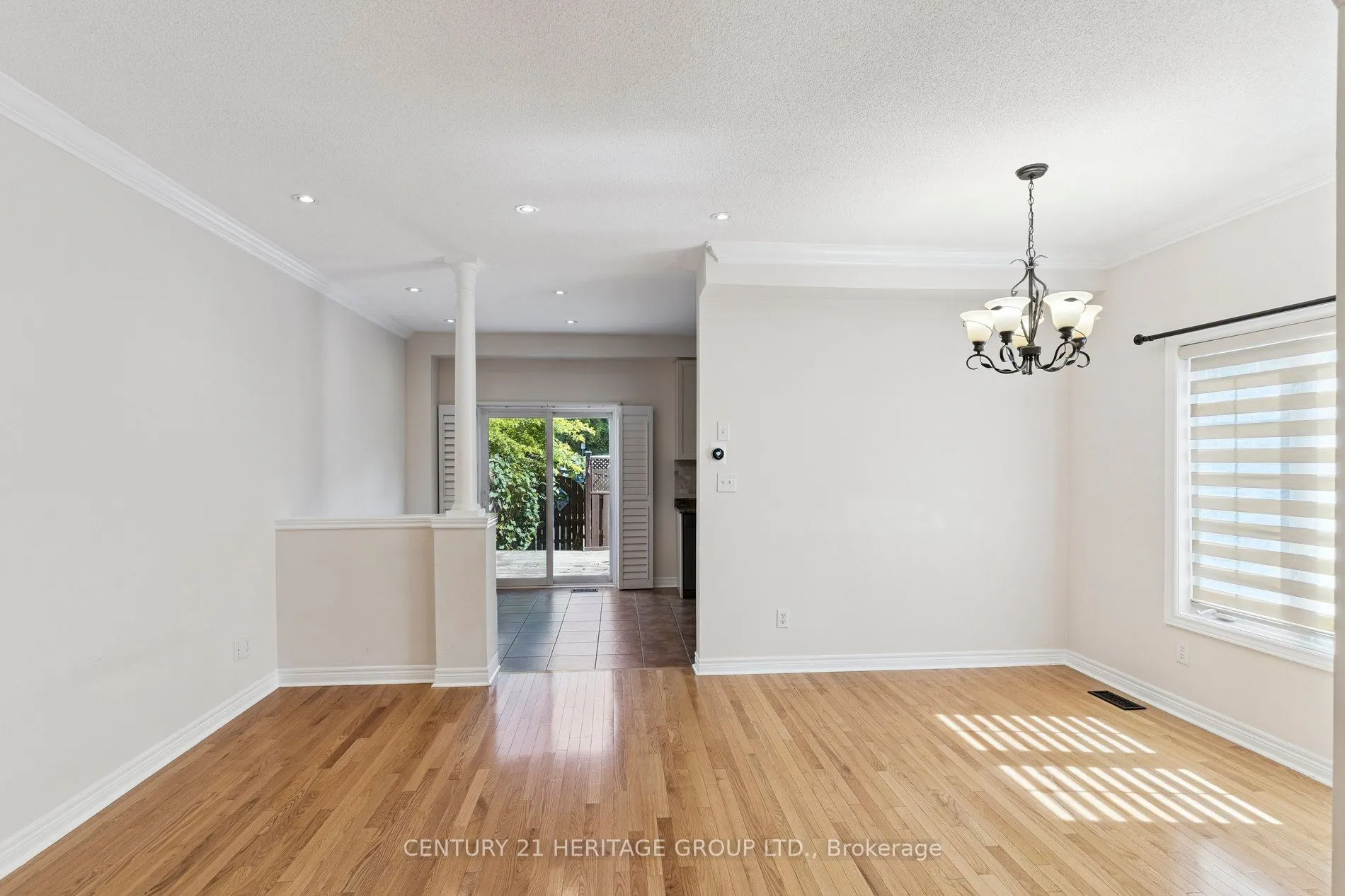 187 Tom Taylor Crescent