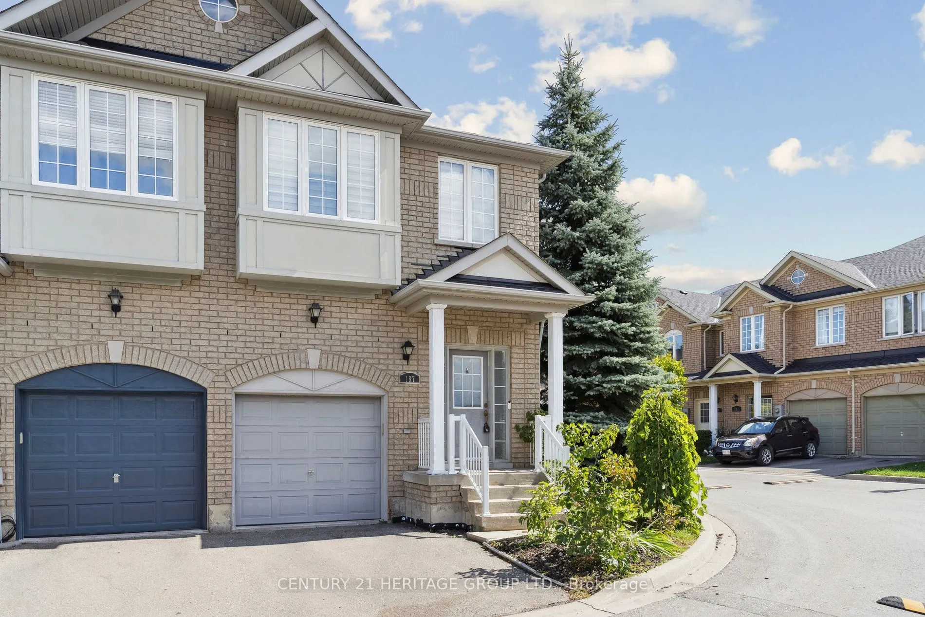 187 Tom Taylor Crescent