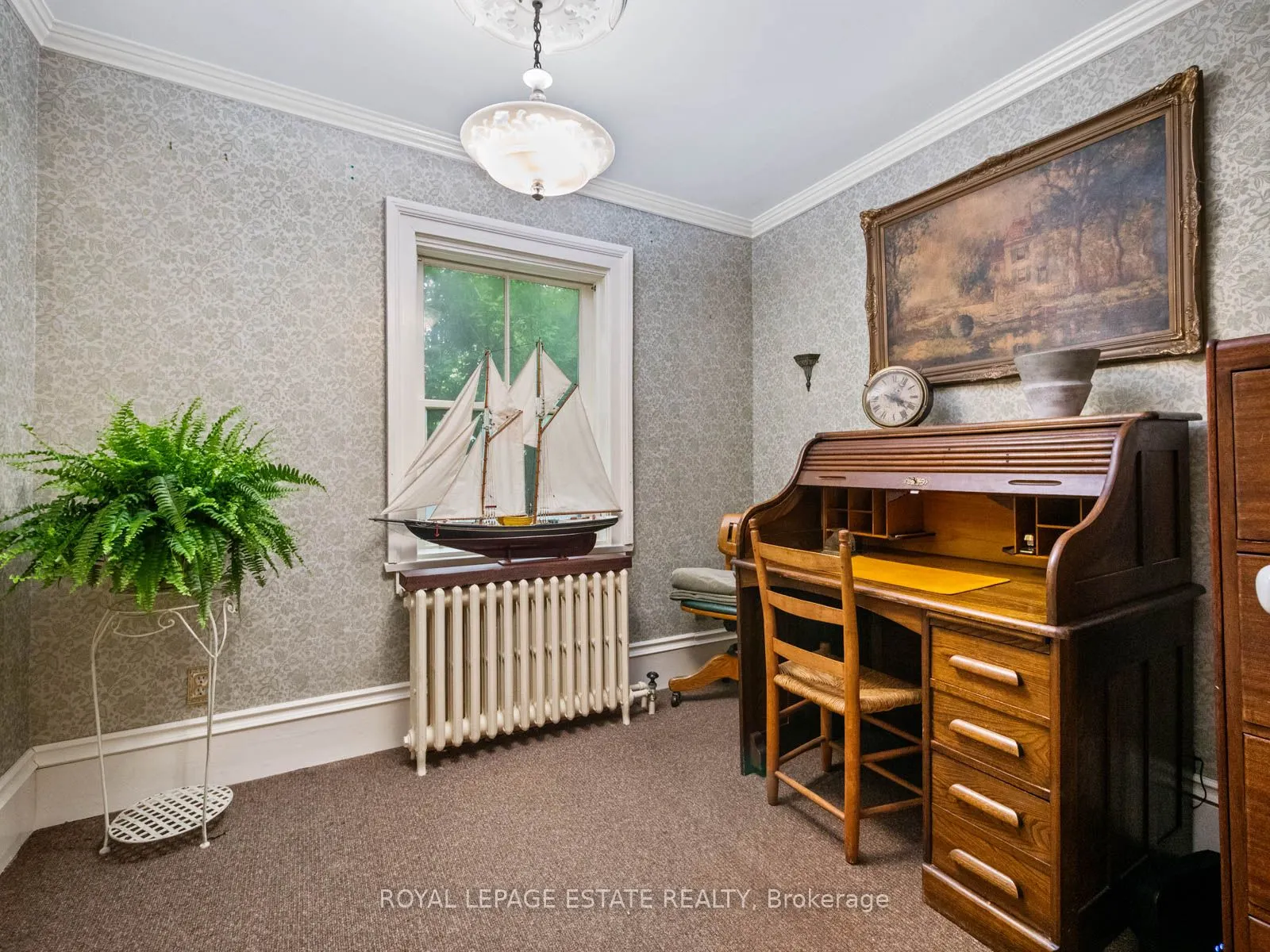 89 Main Street S