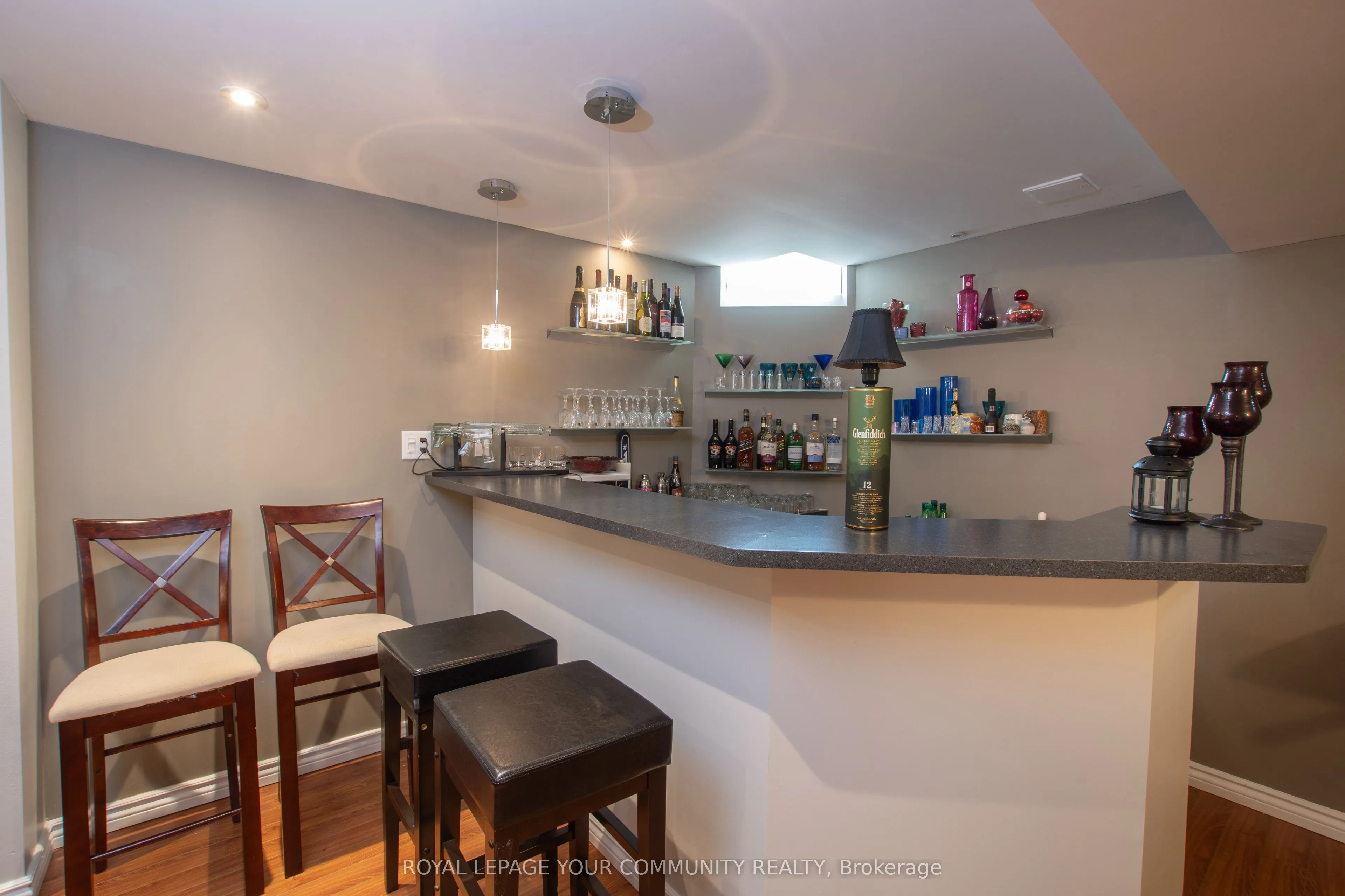 226 Kayla Crescent