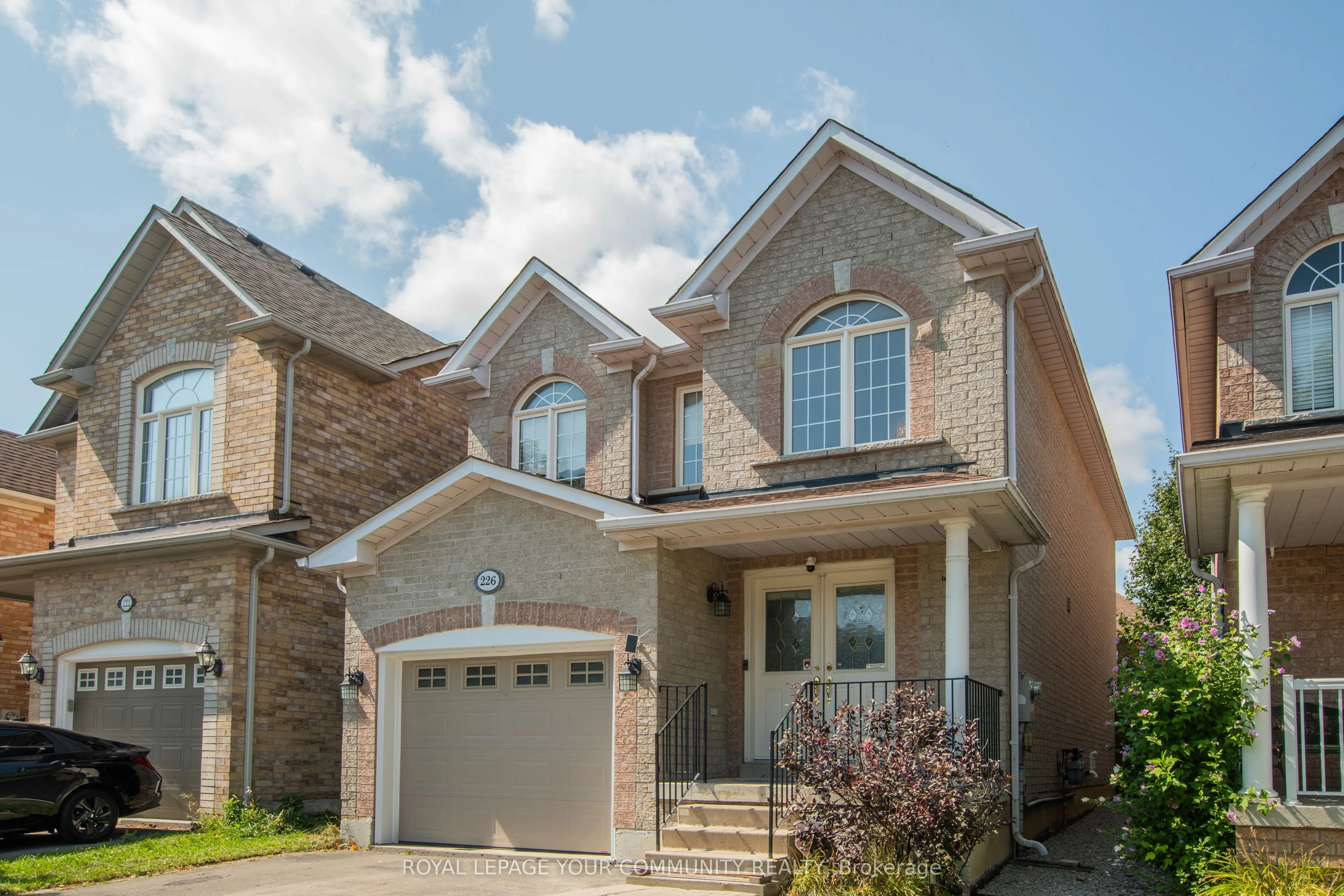 226 Kayla Crescent