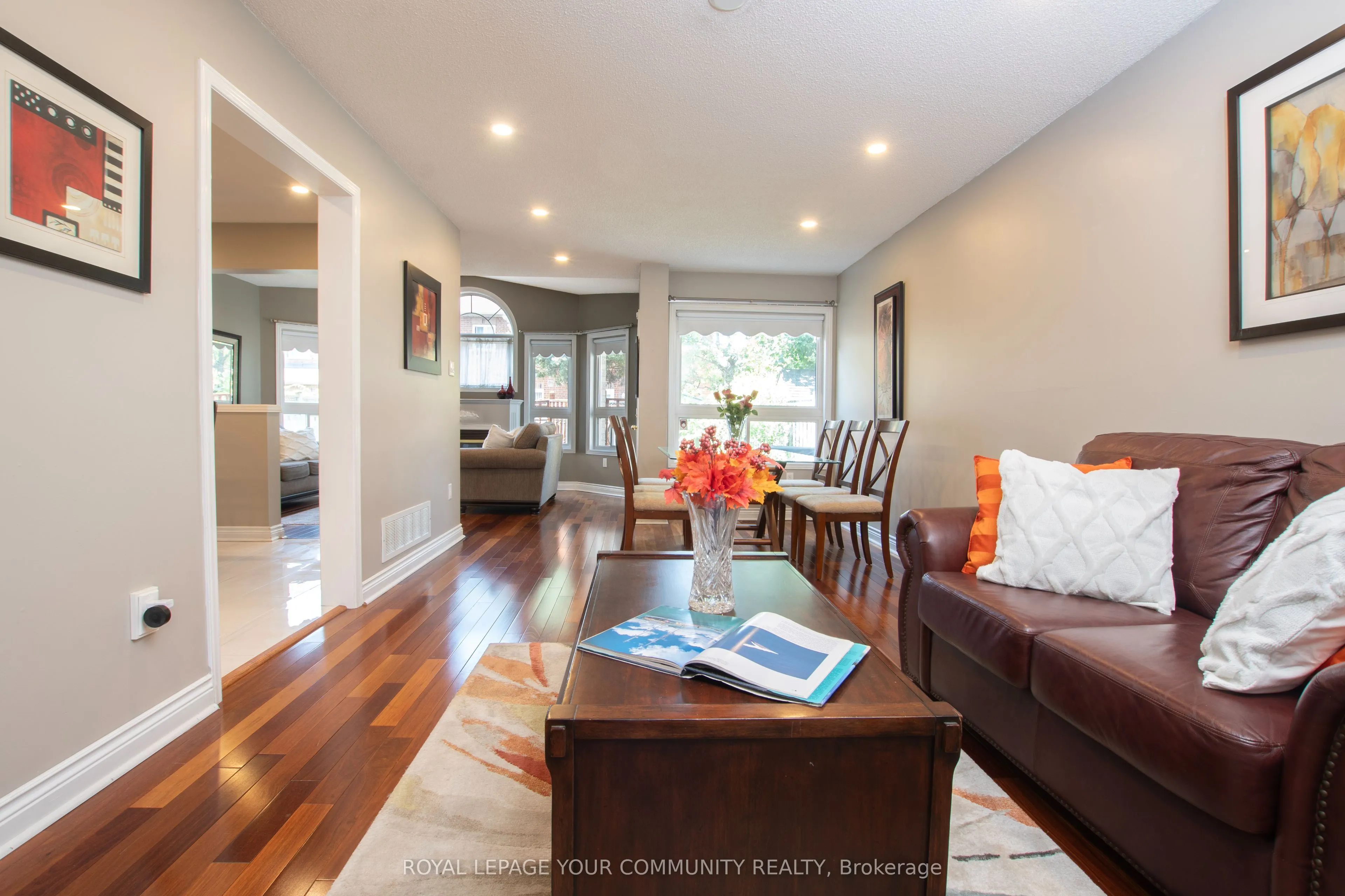 226 Kayla Crescent