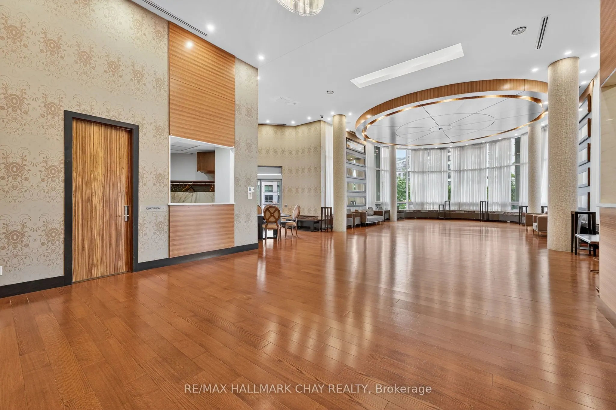 60 South Town Centre Boulevard, #819