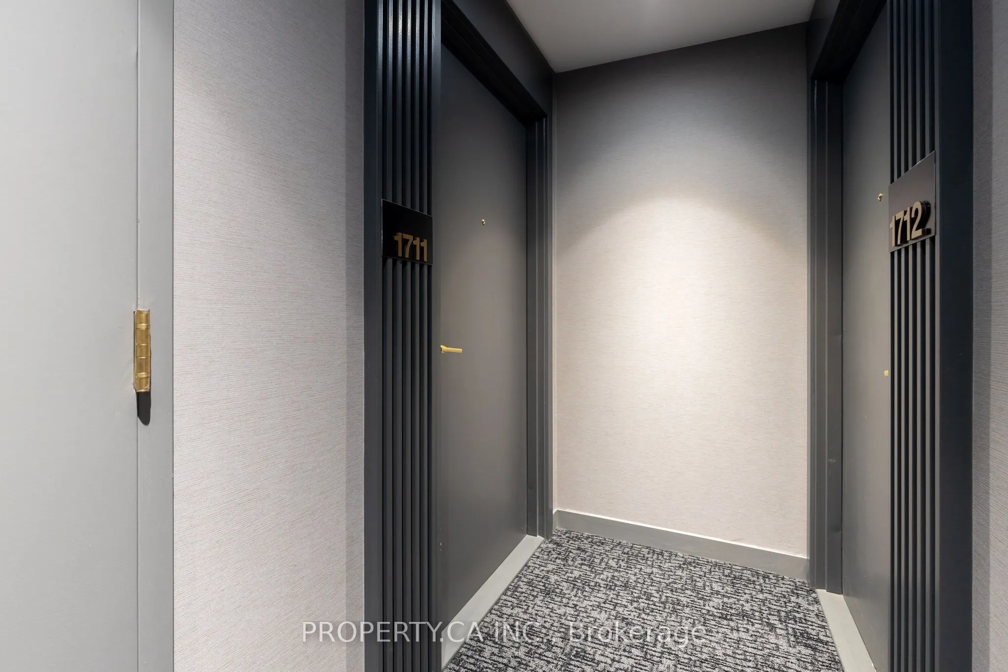 5 Buttermill Avenue, #1711