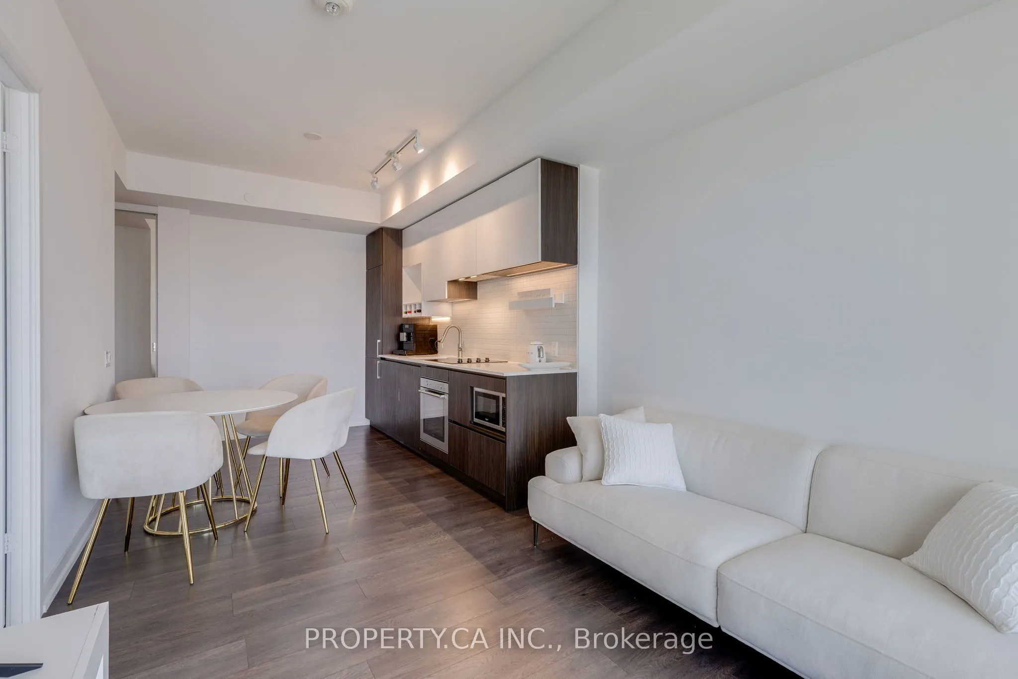 5 Buttermill Avenue, #1711