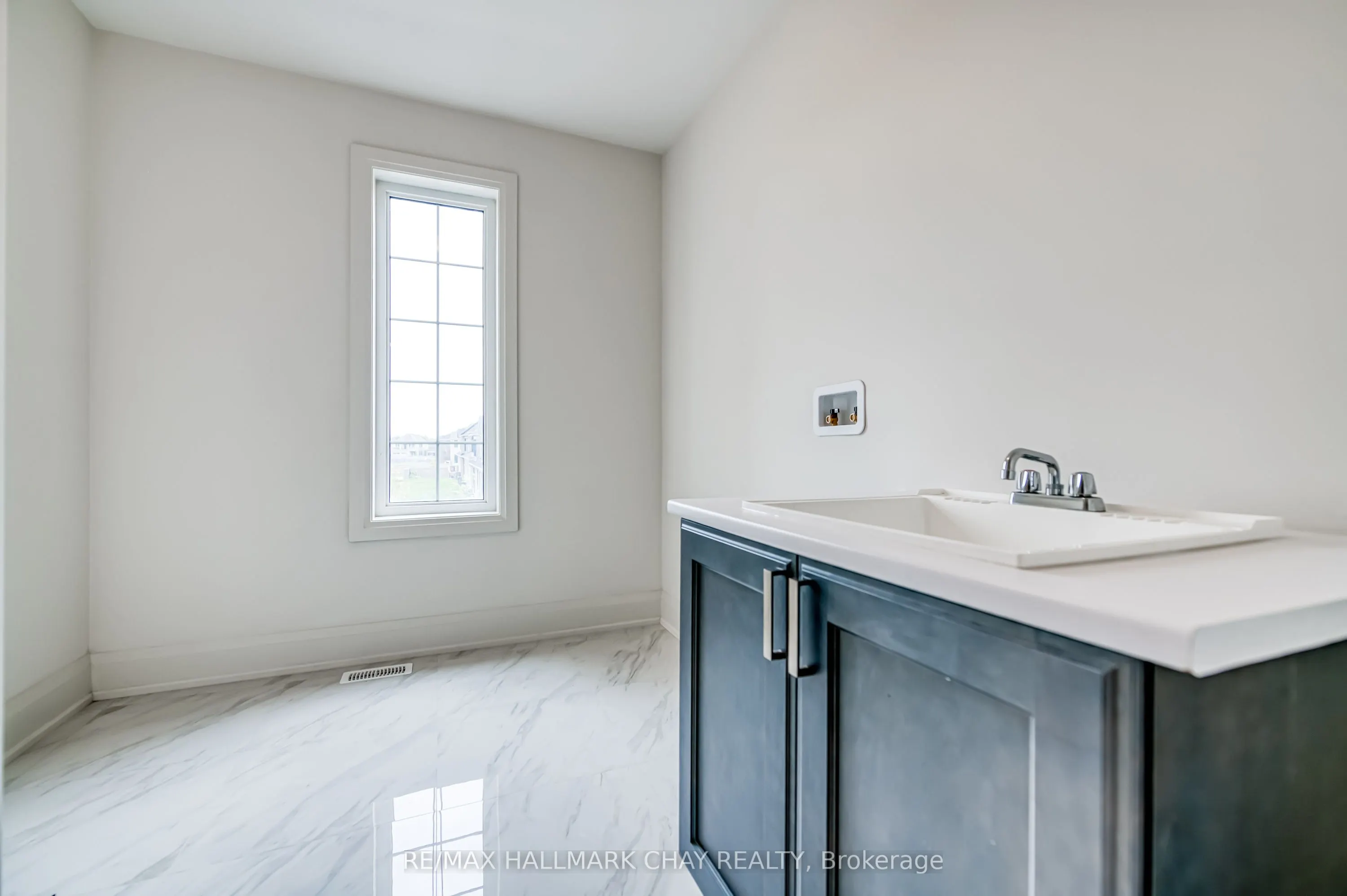 31 Bayberry Dr Drive E