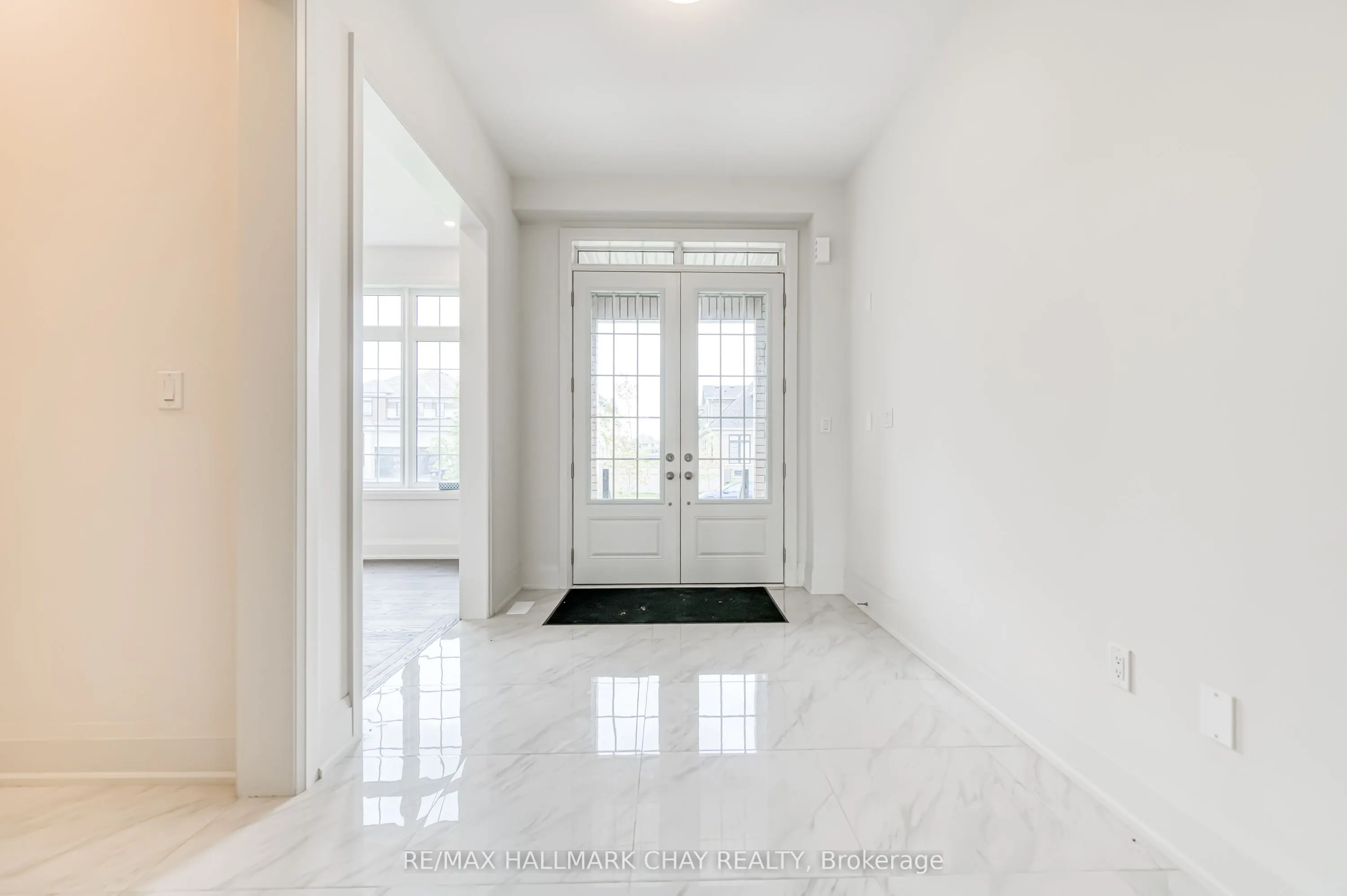 31 Bayberry Dr Drive E