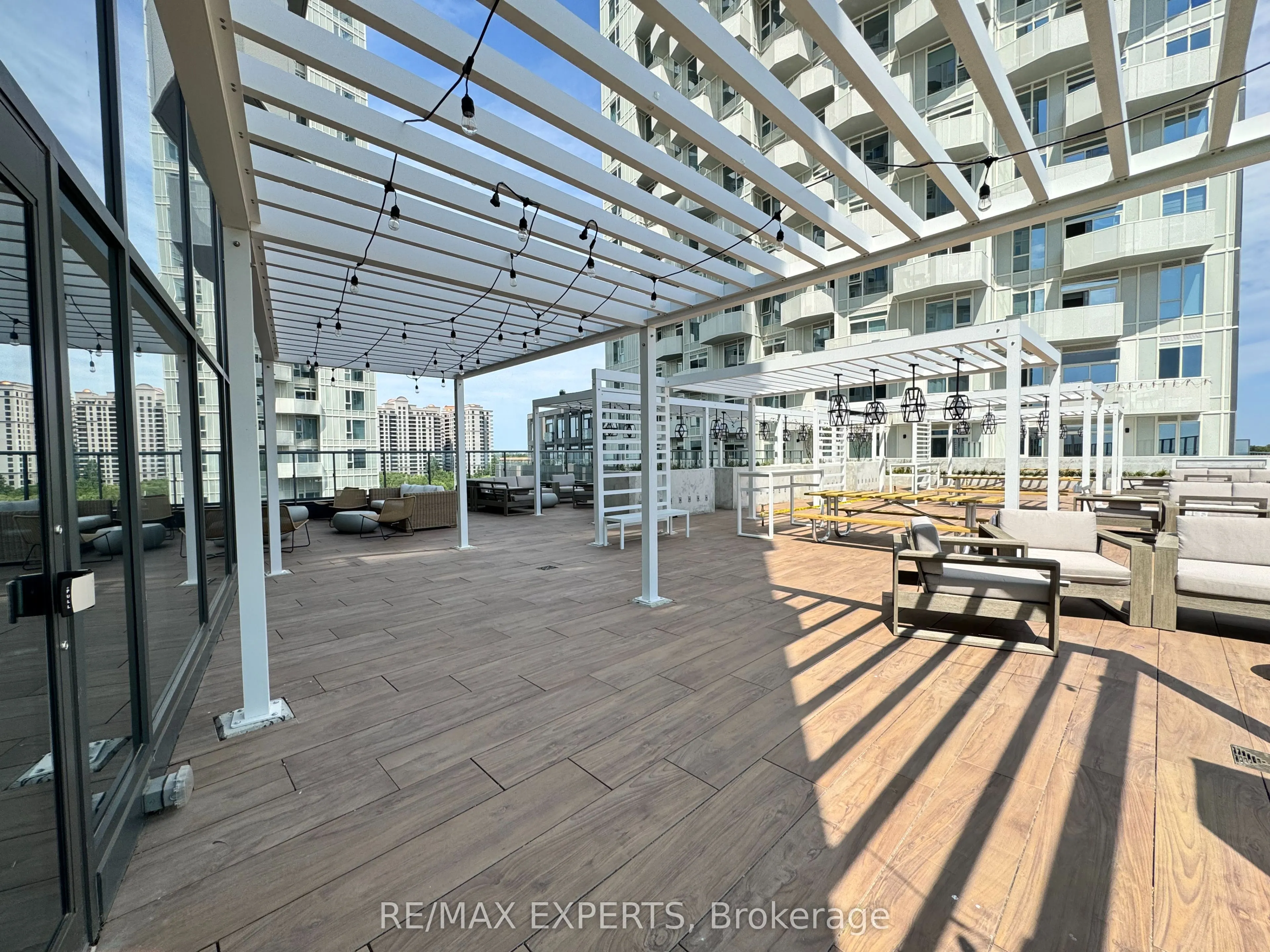 474 Caldari Road, #605