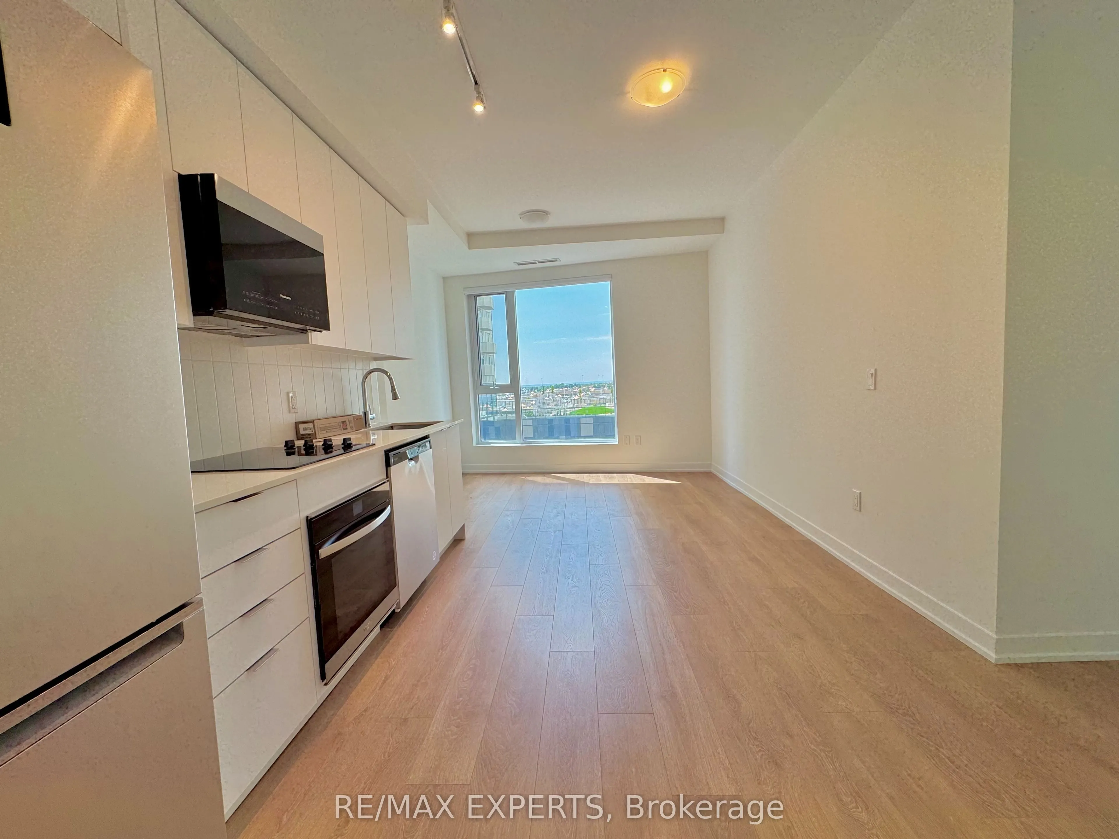474 Caldari Road, #605