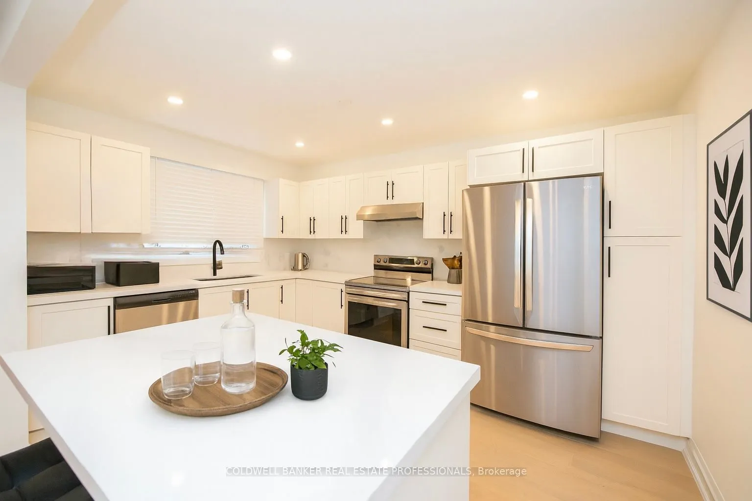 235 Simcoe Avenue