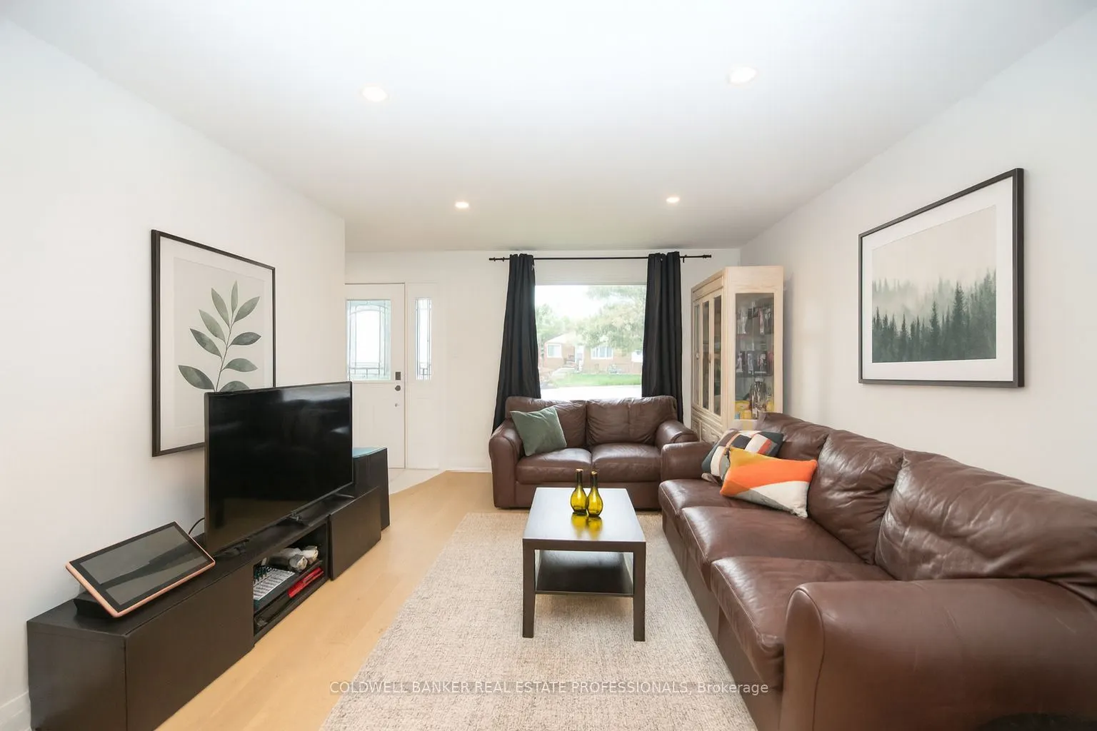 235 Simcoe Avenue