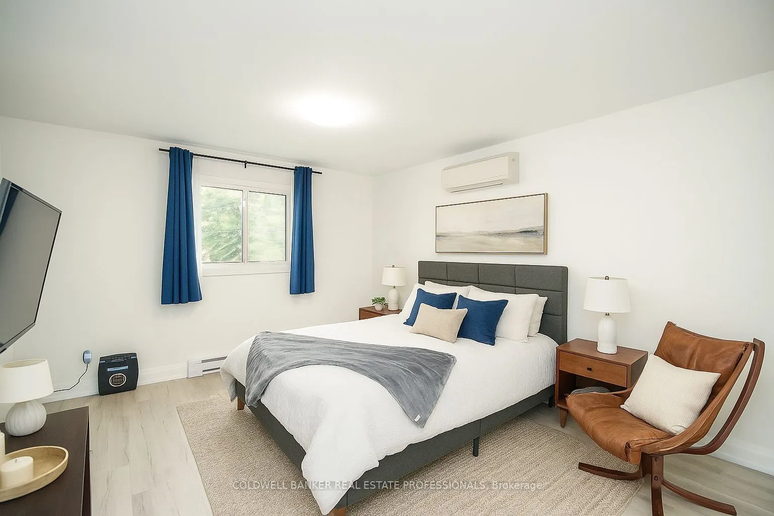 235 Simcoe Avenue