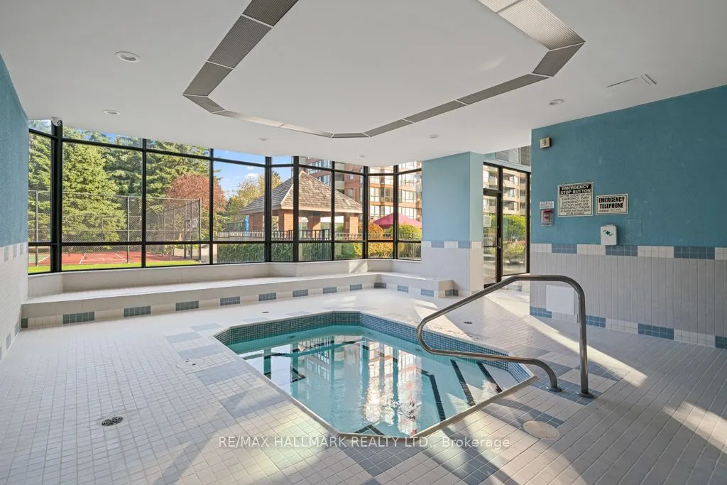 33 Weldrick Road E, #1505
