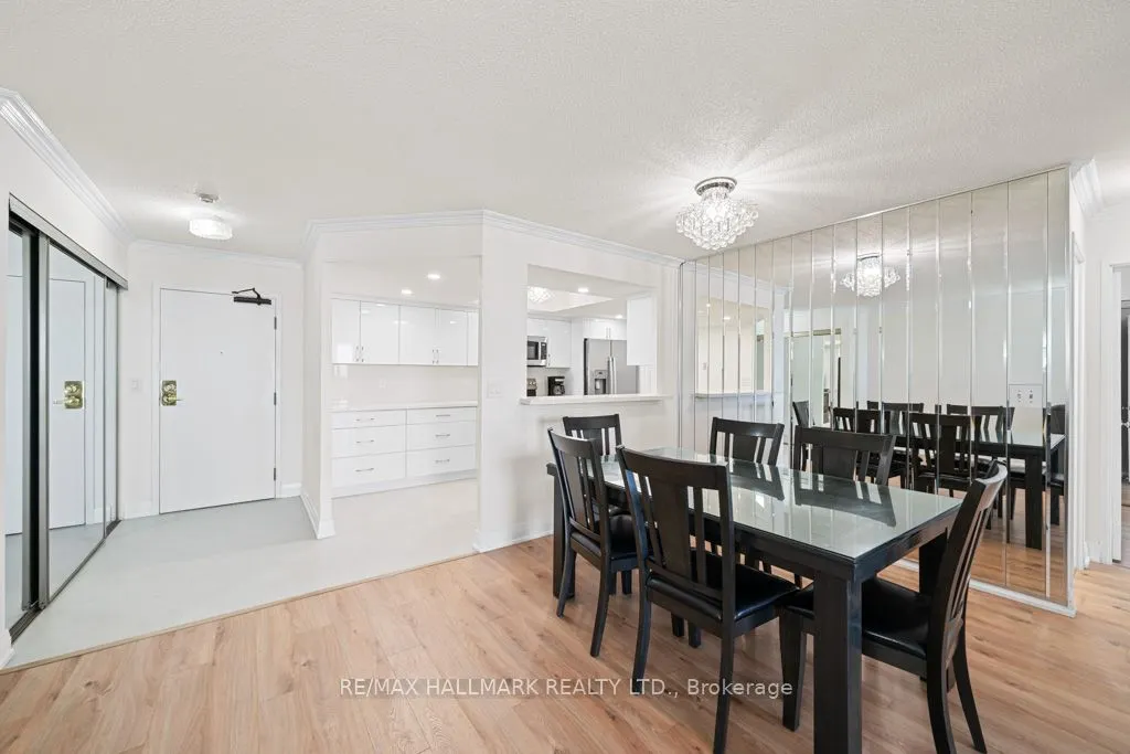 33 Weldrick Road E, #1505