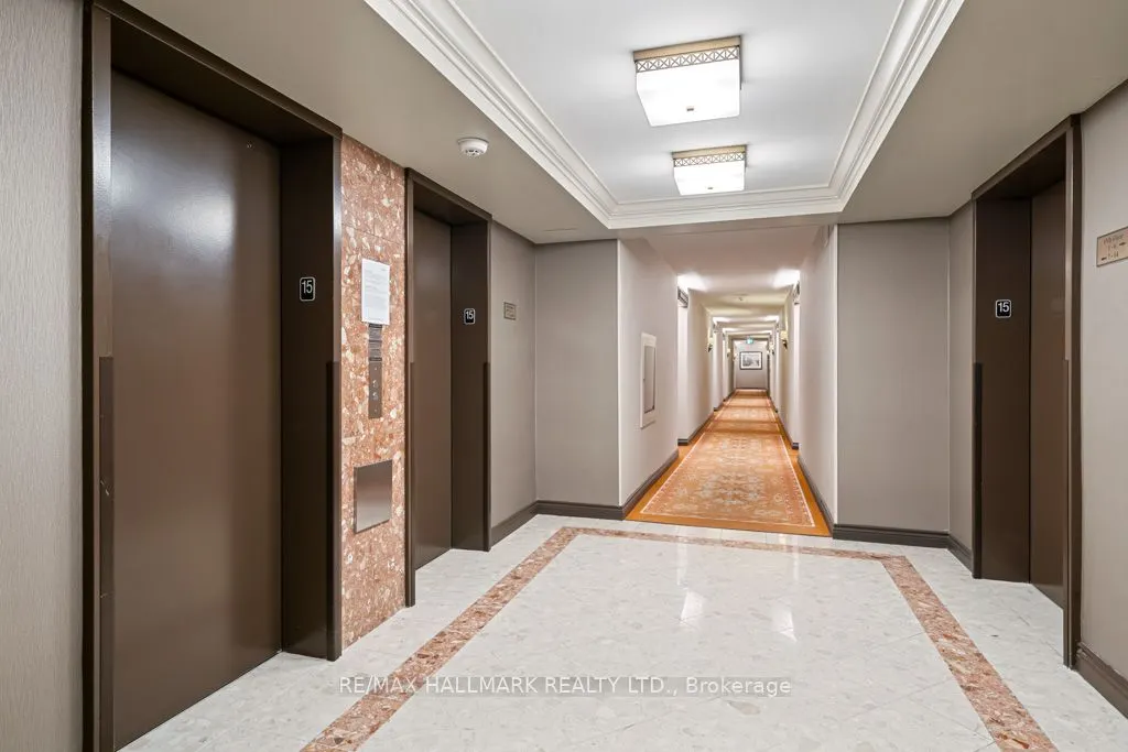 33 Weldrick Road E, #1505